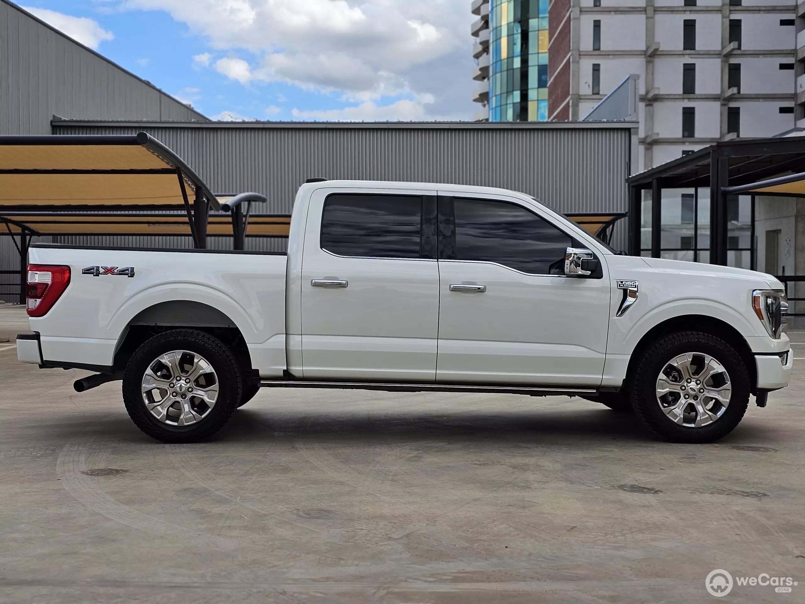 Ford Lobo Pick-Up