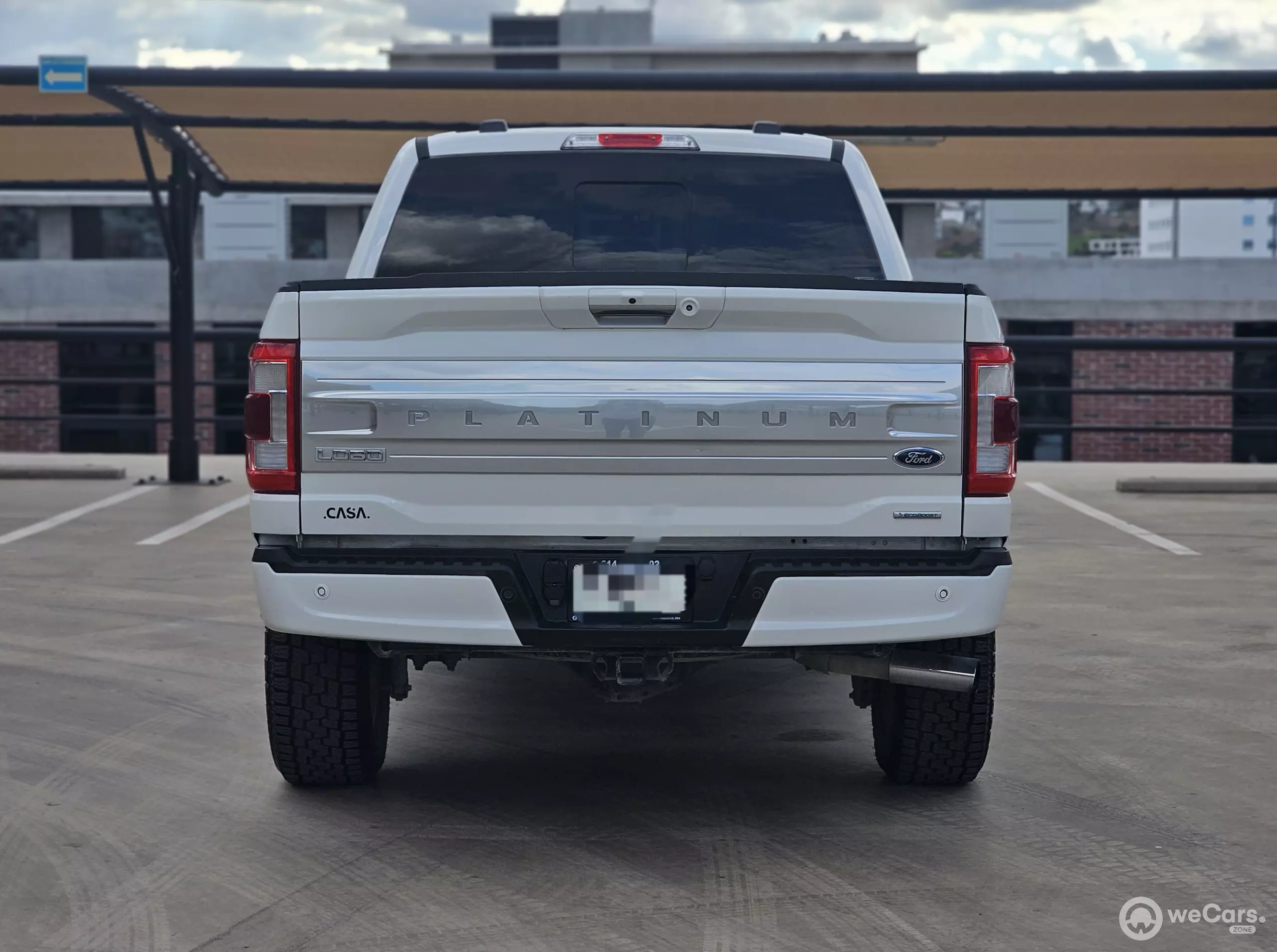 Ford Lobo Pick-Up