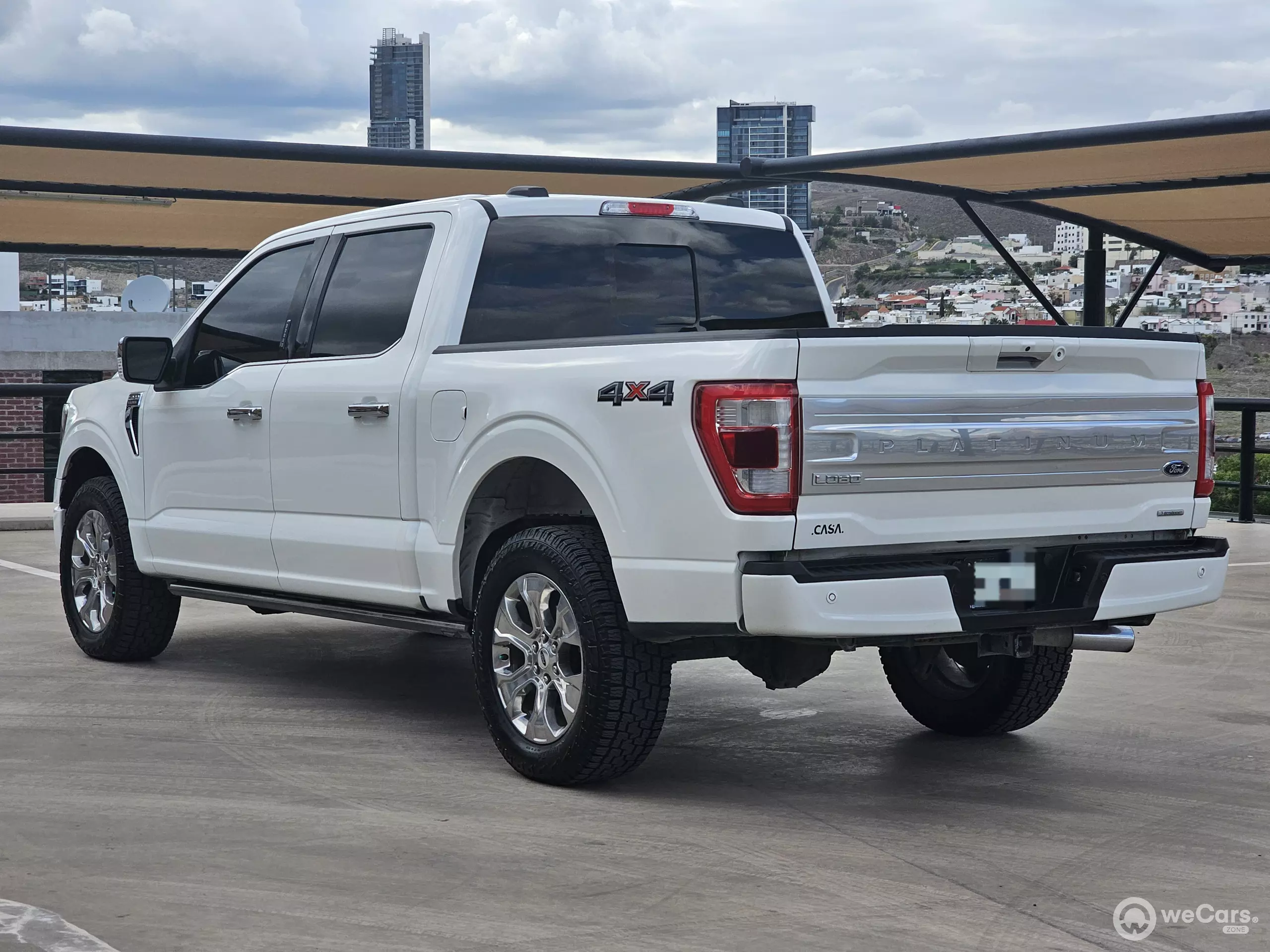 Ford Lobo Pick-Up