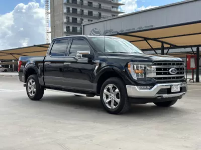 Ford Lobo Pick-Up 2023