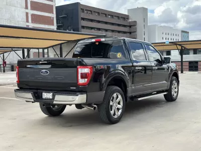 Ford Lobo Pick-Up 2023