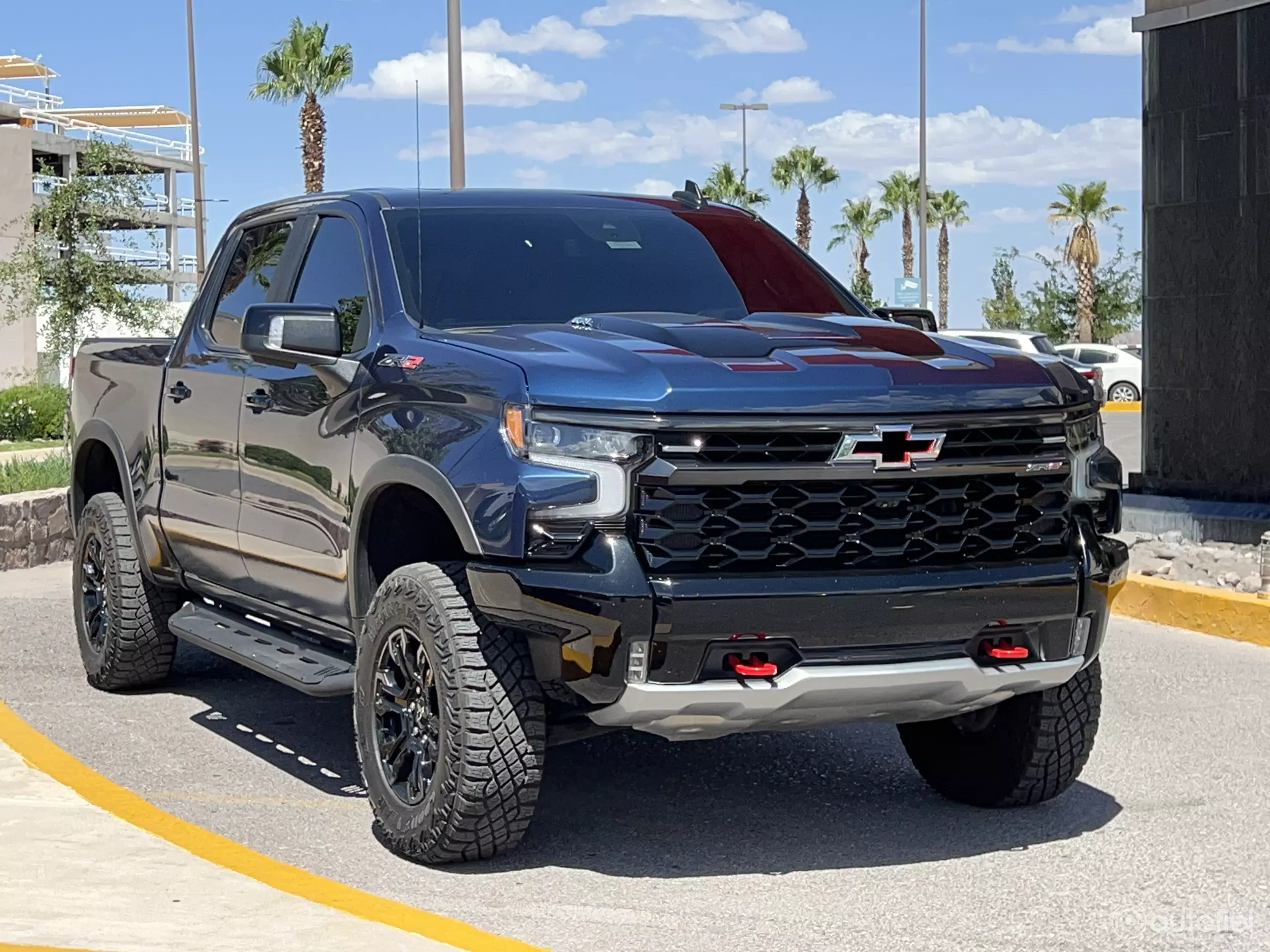 Chevrolet Cheyenne Pick-Up 2023