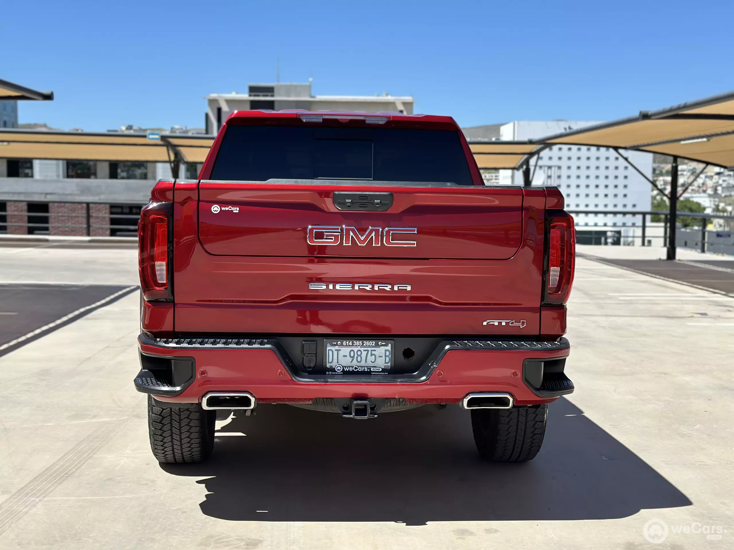 GMC Sierra Pick-Up