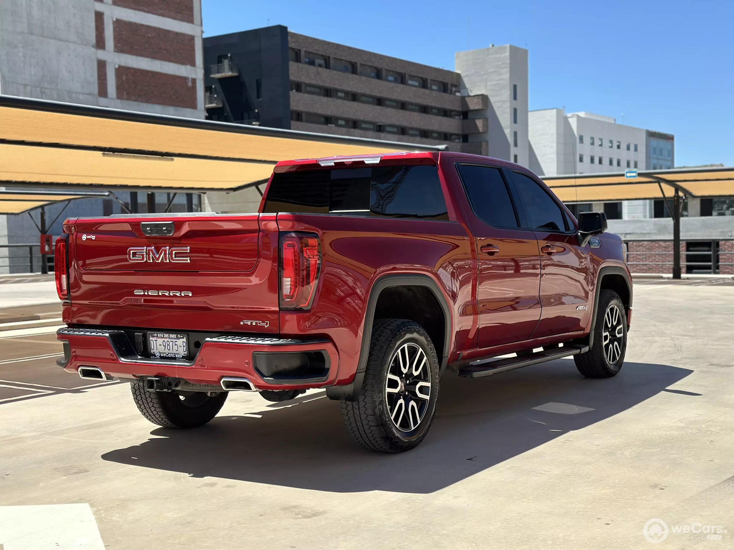 GMC Sierra Pick-Up