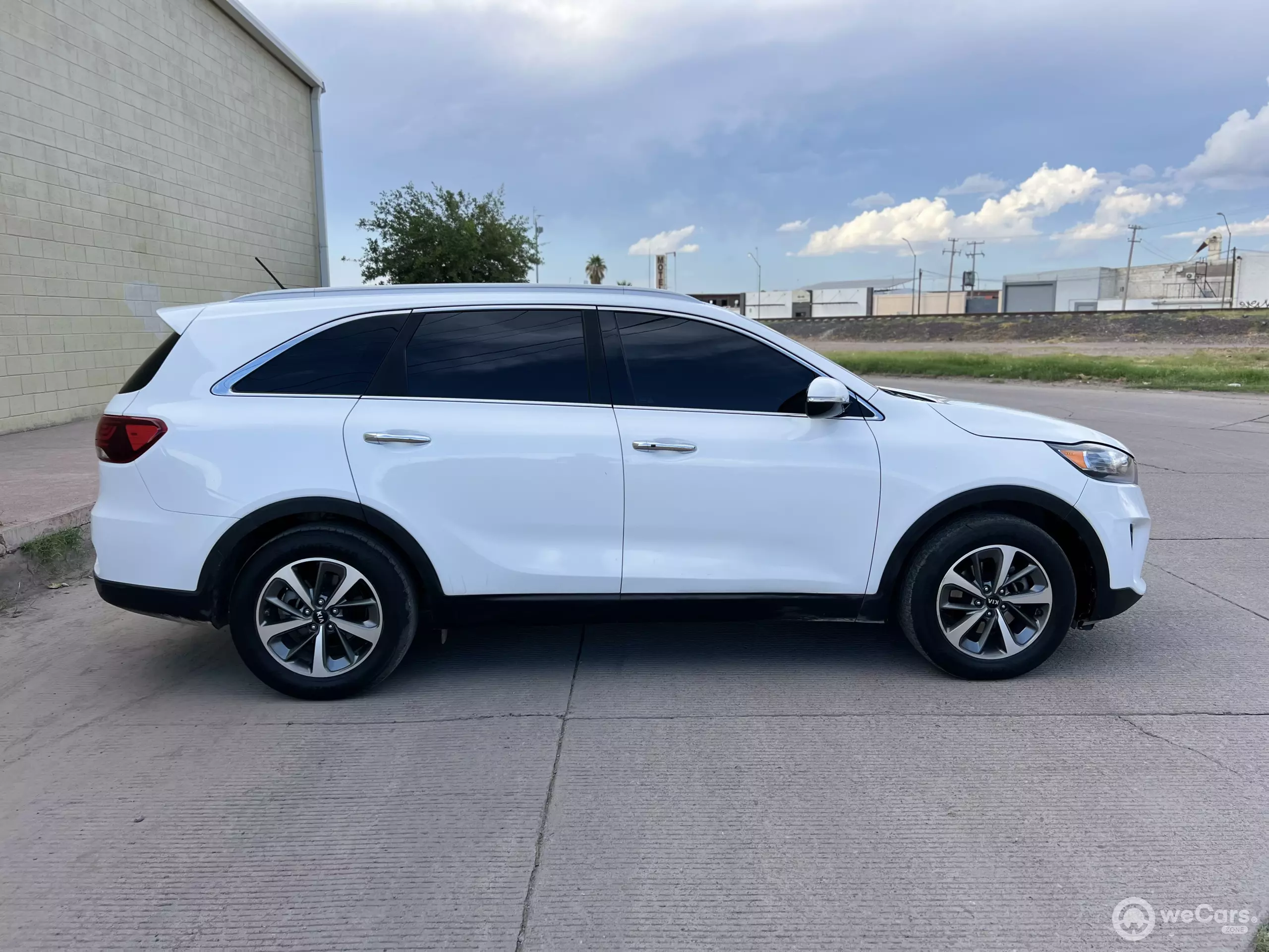 Kia Sorento VUD