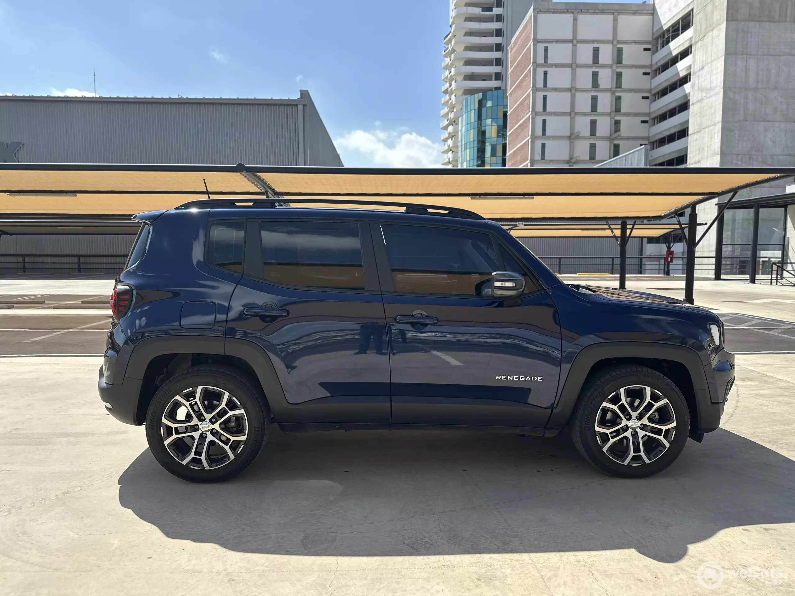 Jeep Renegade VUD