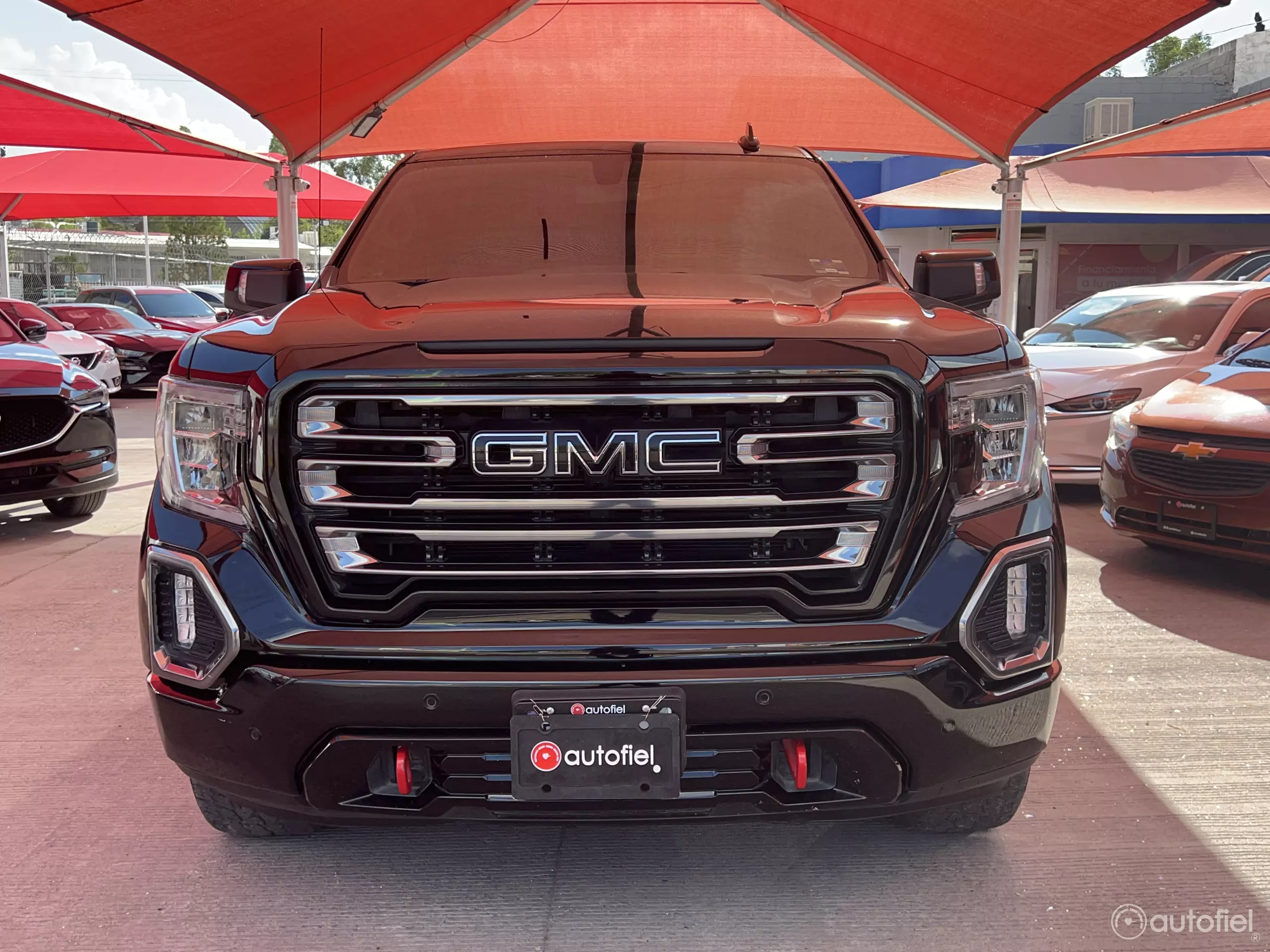 GMC Sierra Pick-Up