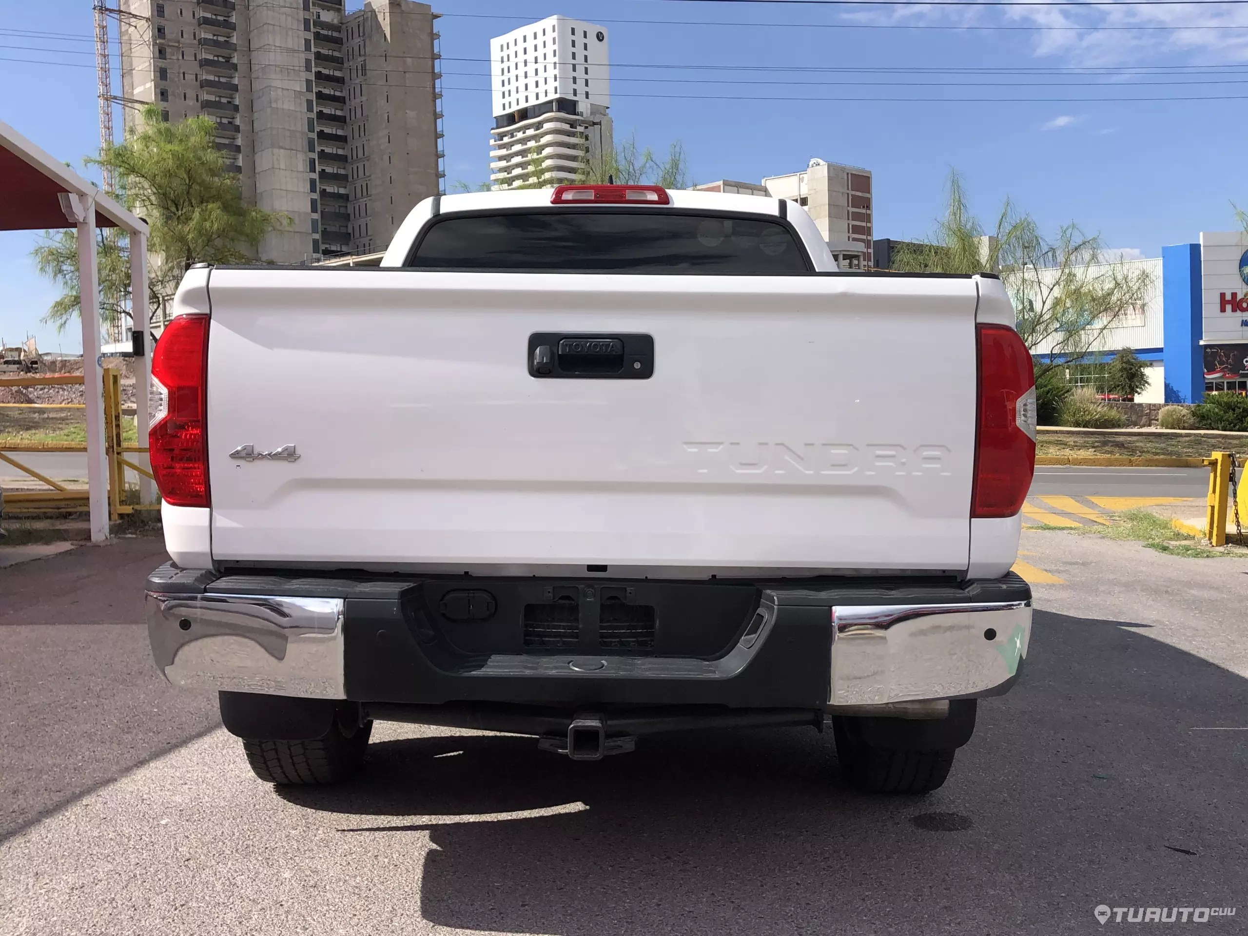 Toyota Tundra Pick-Up