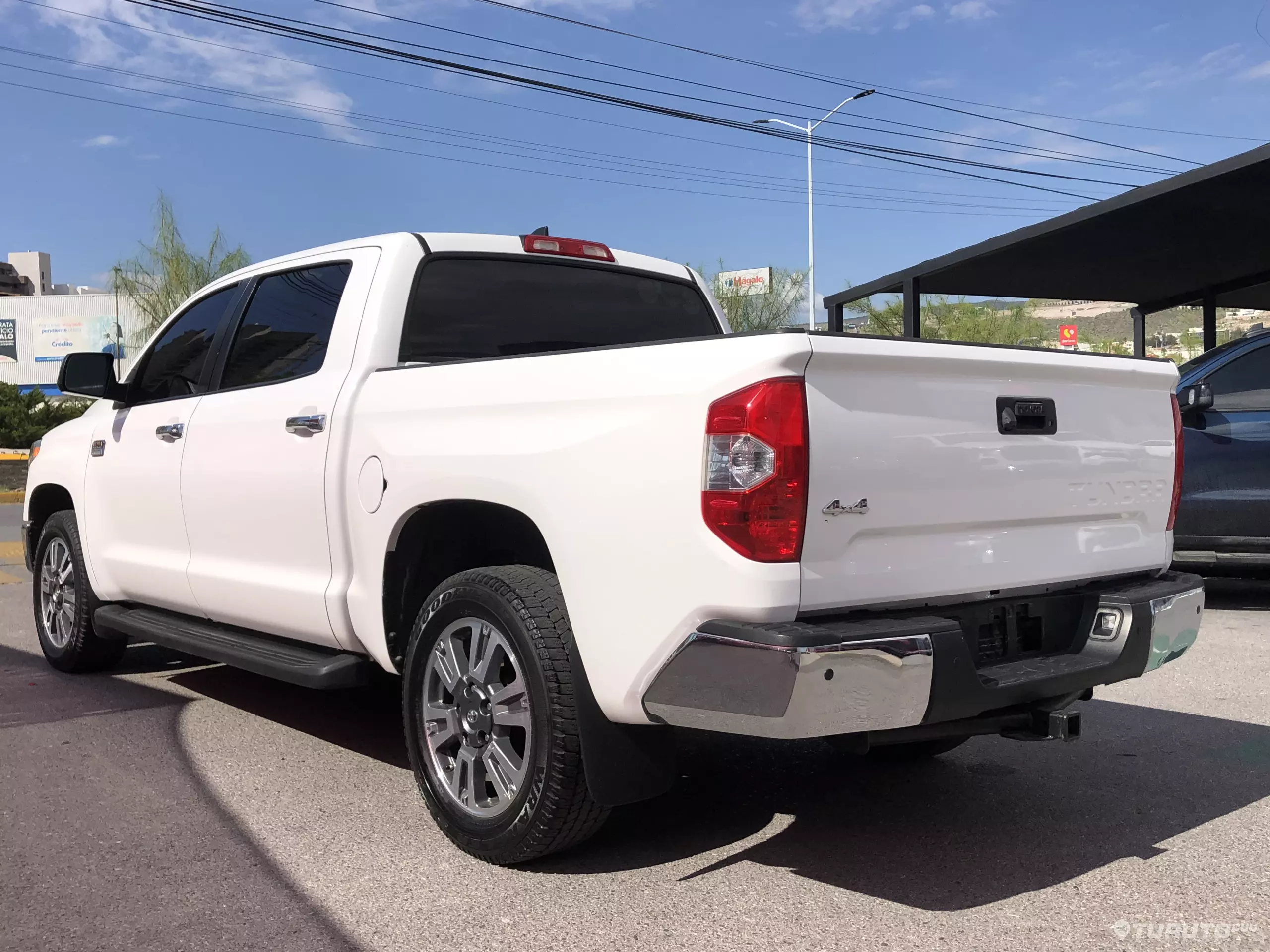 Toyota Tundra Pick-Up