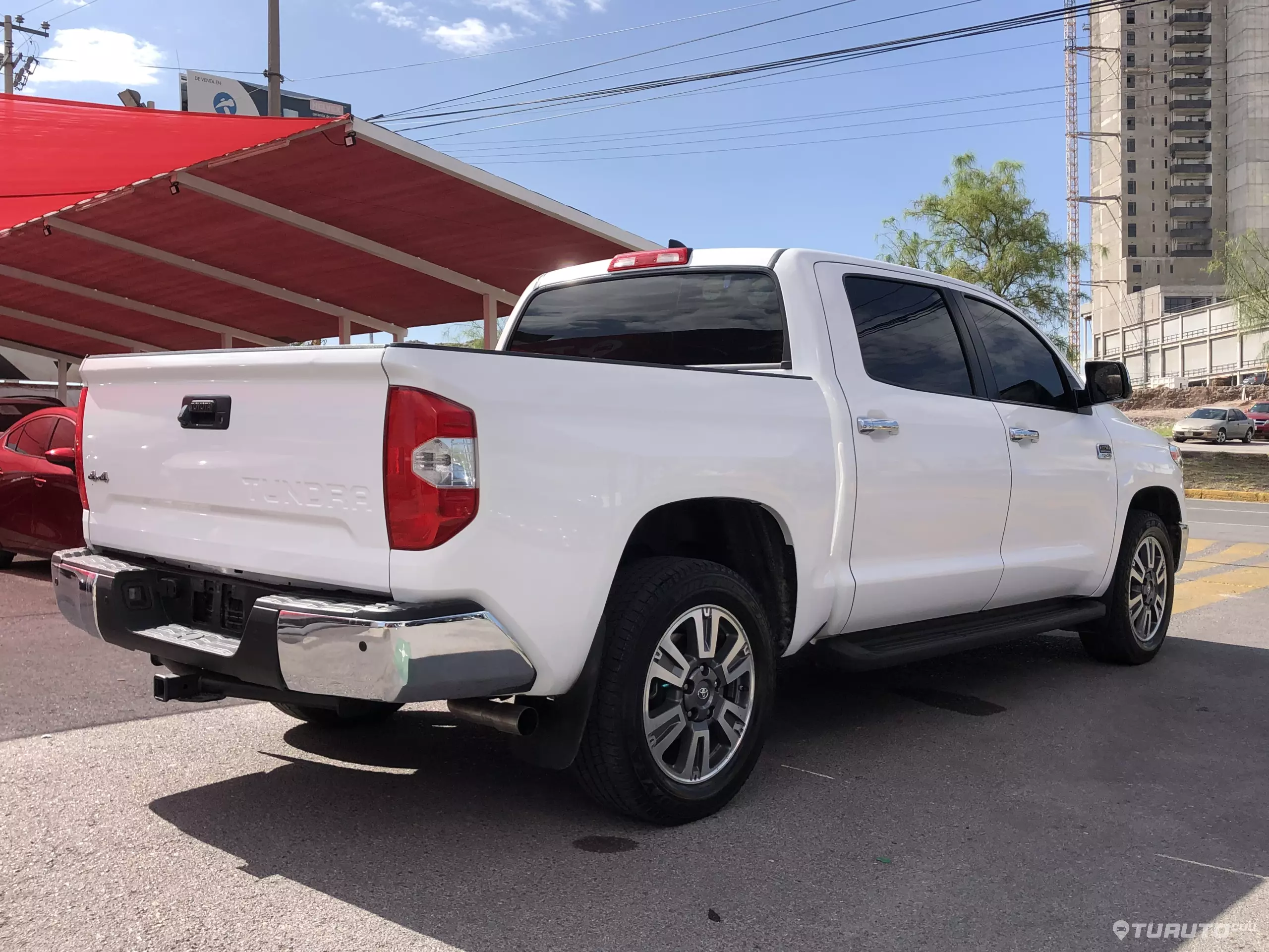 Toyota Tundra Pick-Up