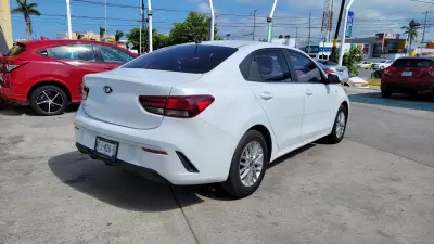 Kia Rio 2021