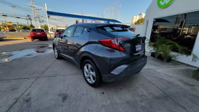 Toyota C-HR VUD 2018