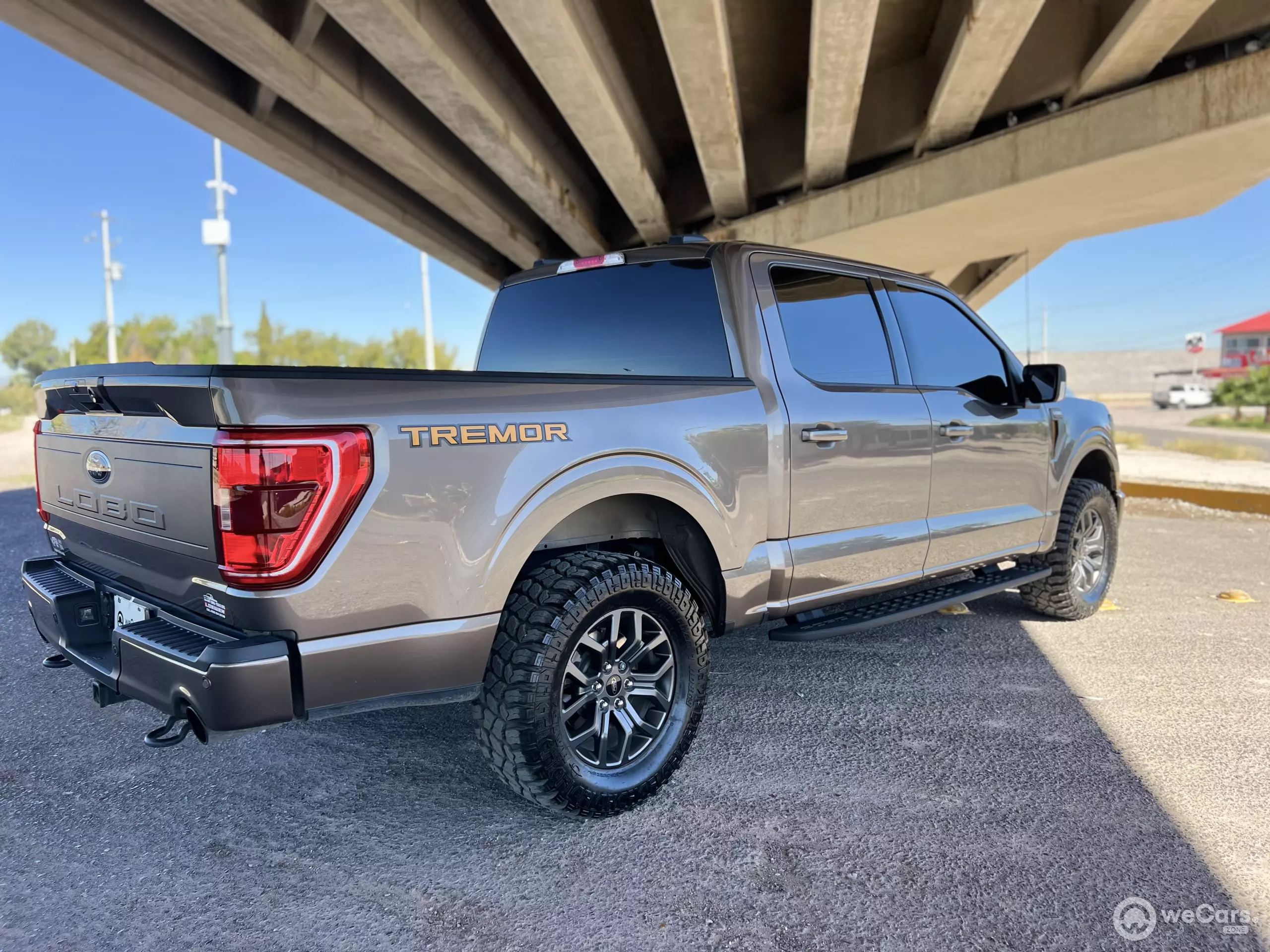 Ford Lobo Pick-Up