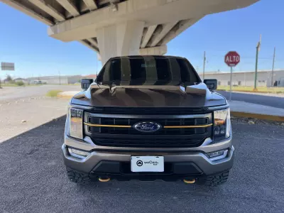 Ford Lobo Pick-Up 2022