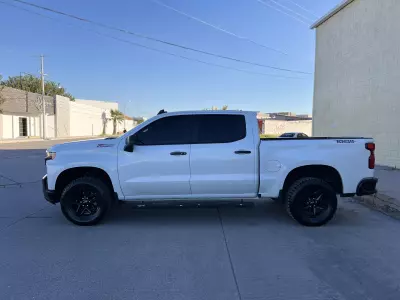 Chevrolet Cheyenne Pick-Up 2021