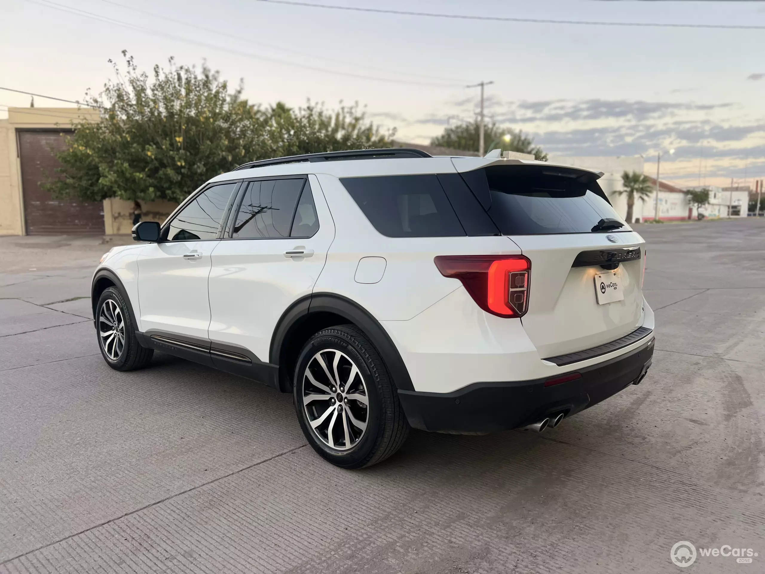 Ford Explorer VUD