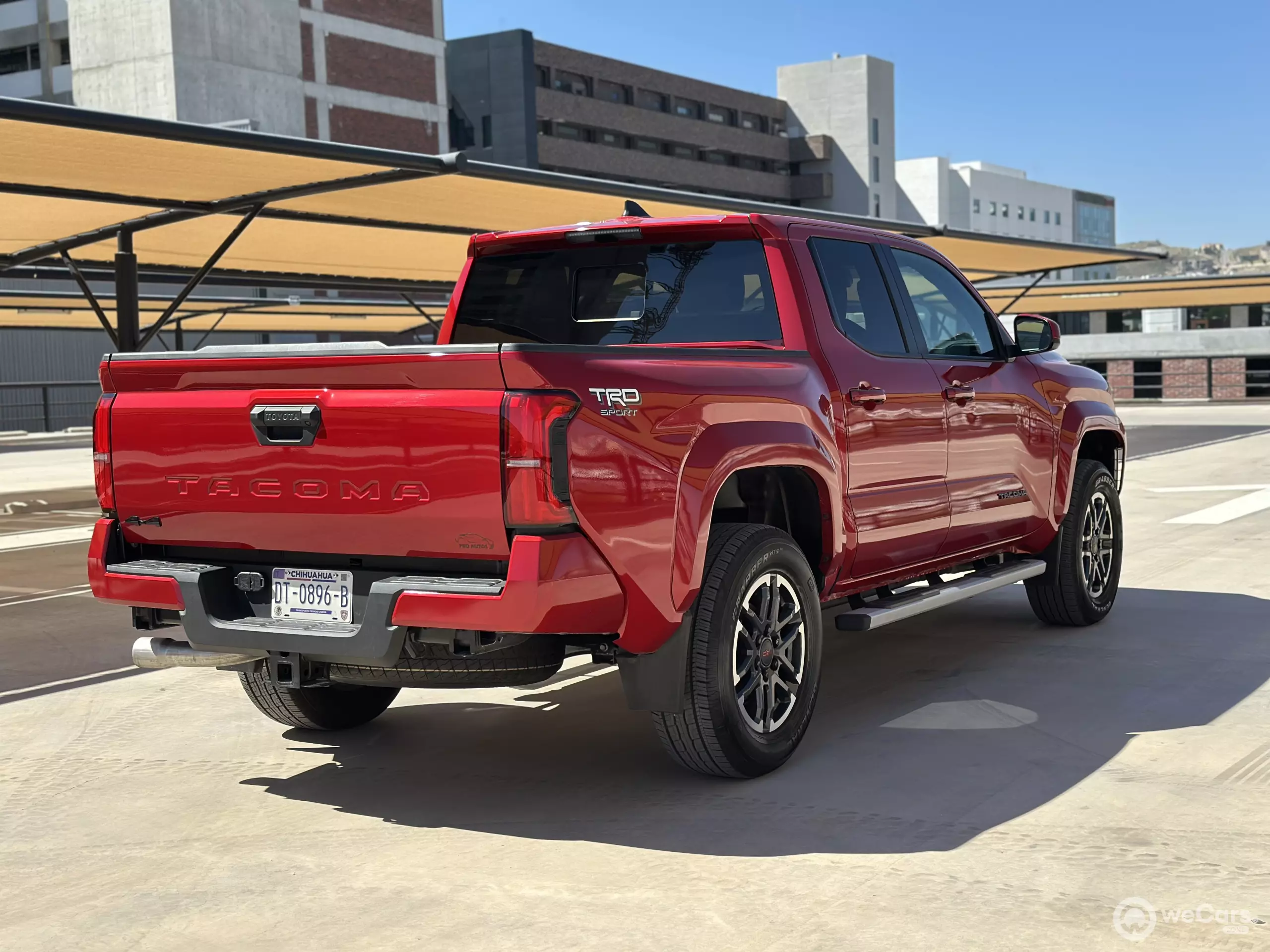 Toyota Tacoma Pick-Up