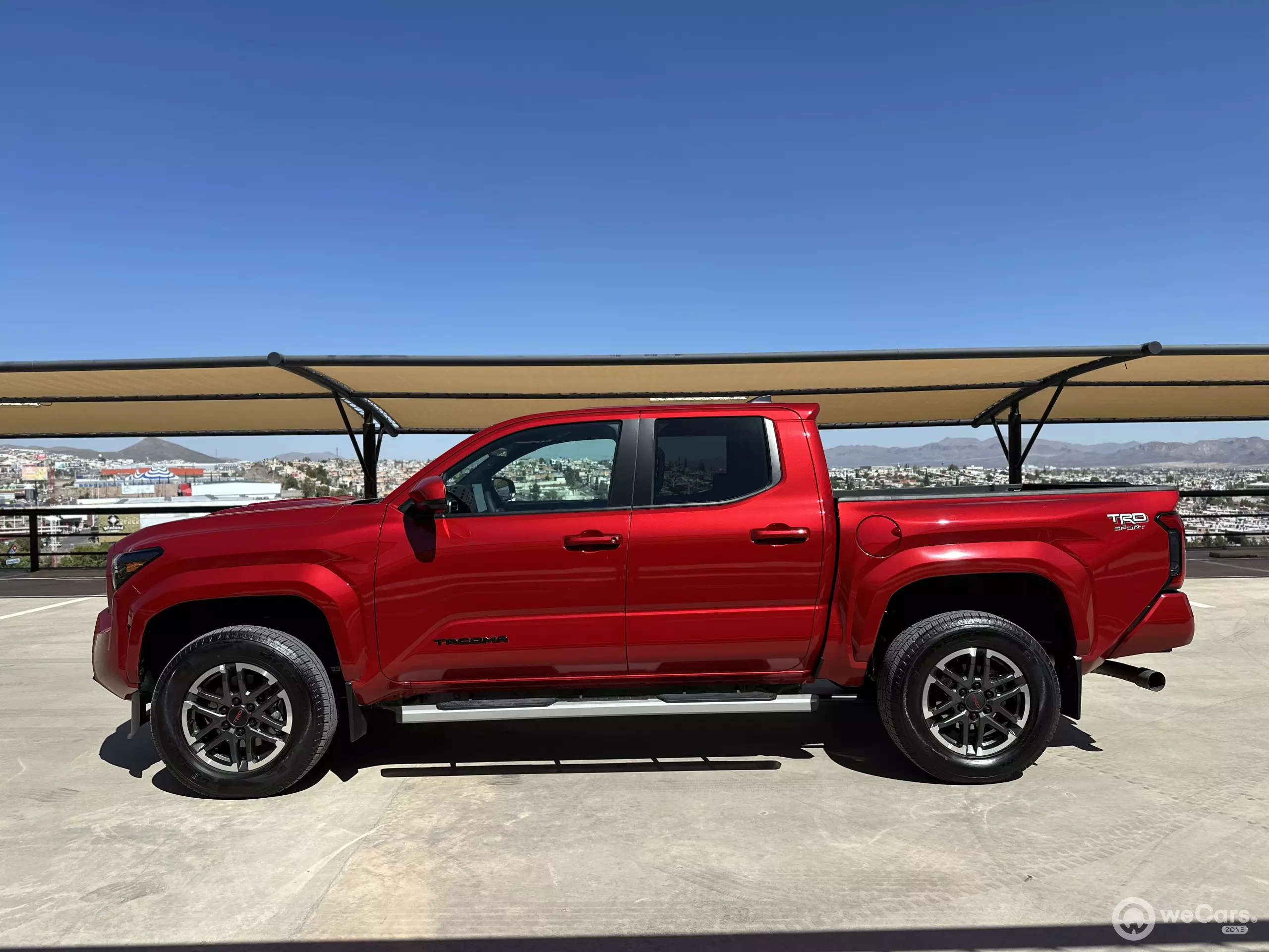 Toyota Tacoma Pick-Up