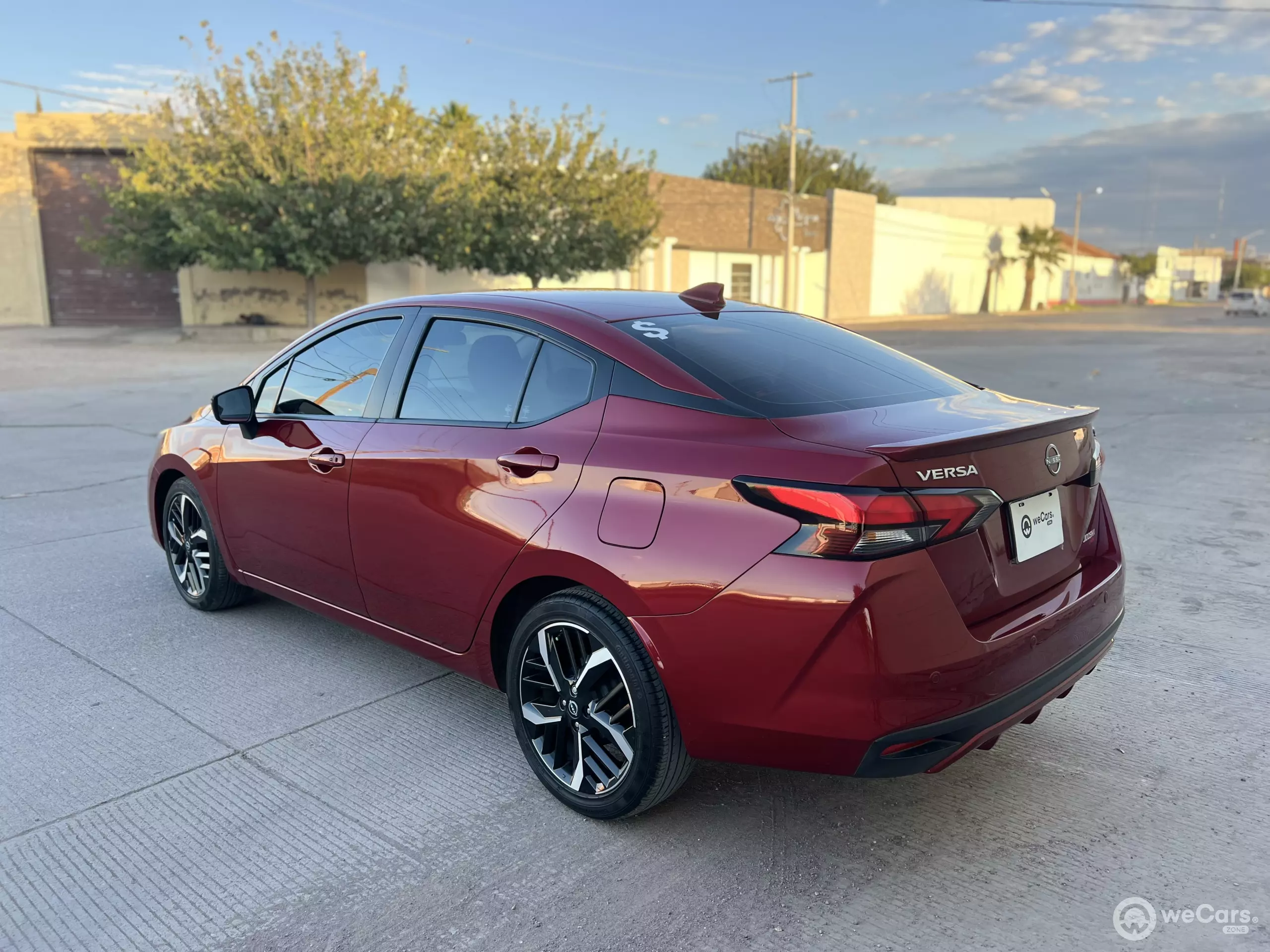 Nissan Versa