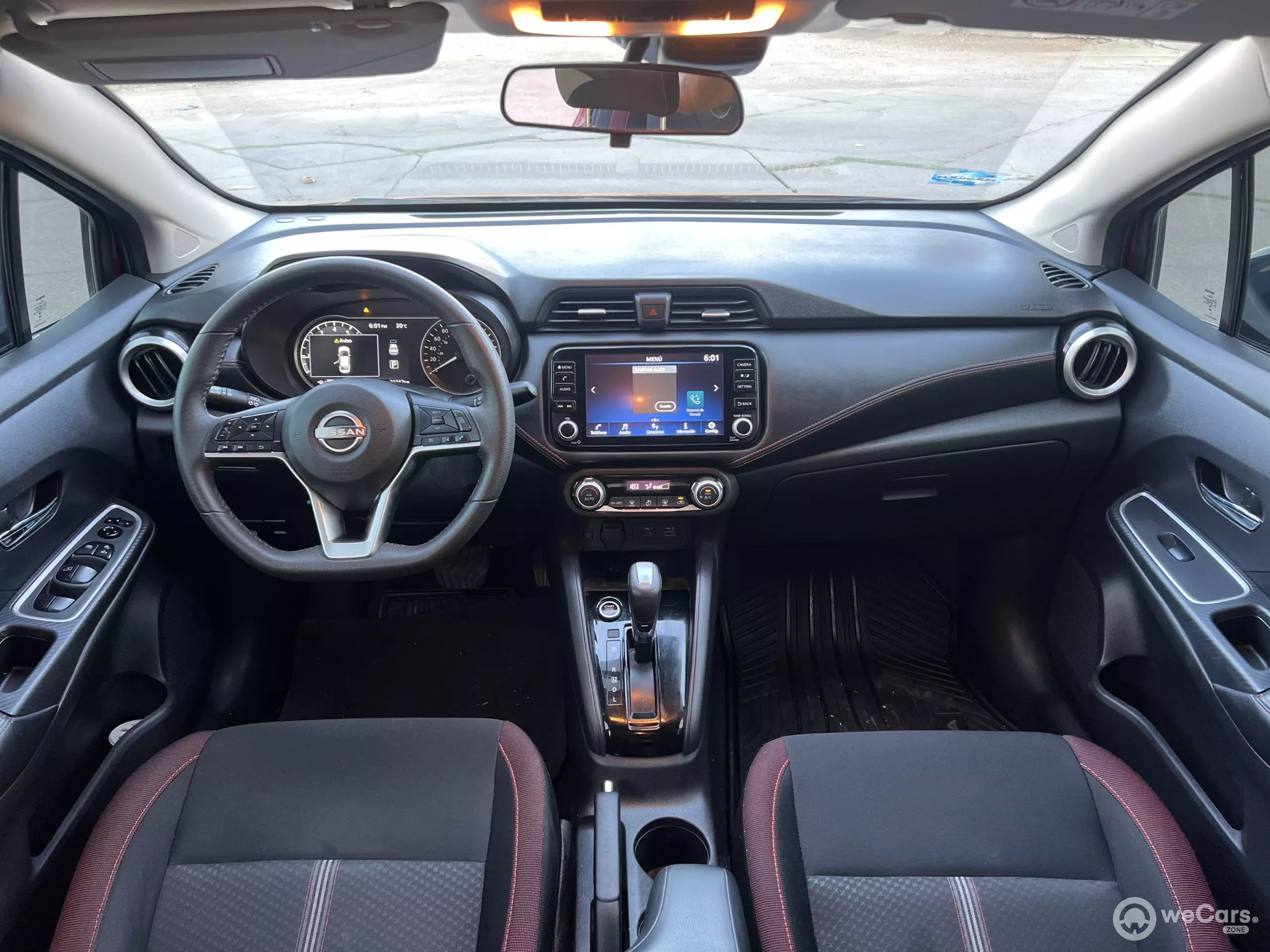 Nissan Versa