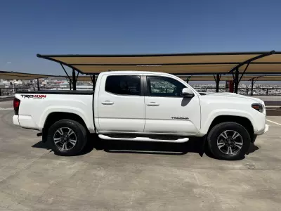 Toyota Tacoma Pick-Up 2018