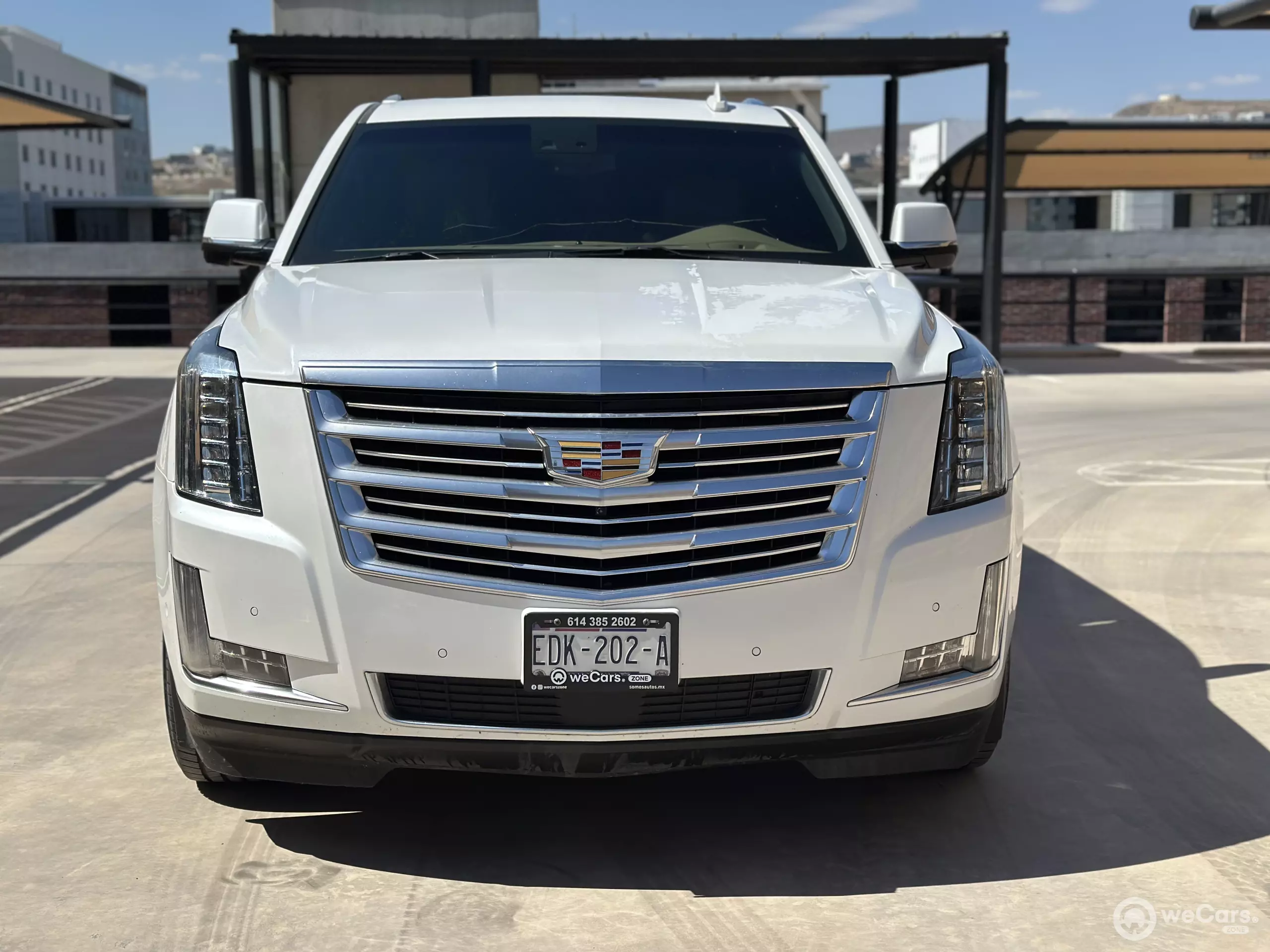 Cadillac Escalade VUD