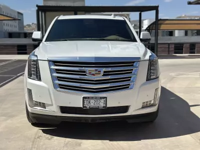 Cadillac Escalade VUD 2018