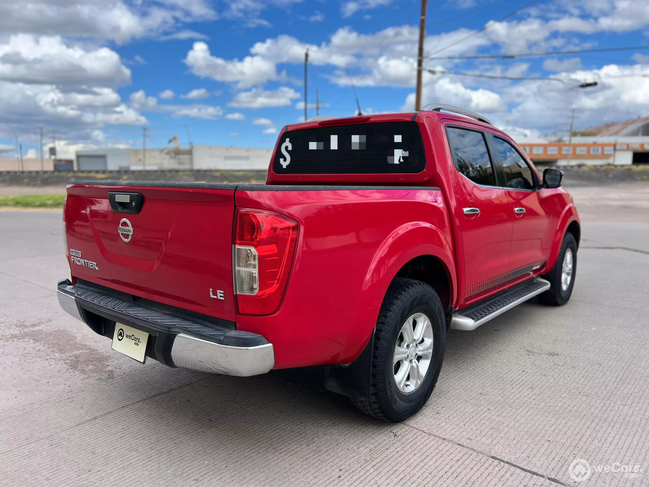 Nissan NP 300 Frontier Pick-Up