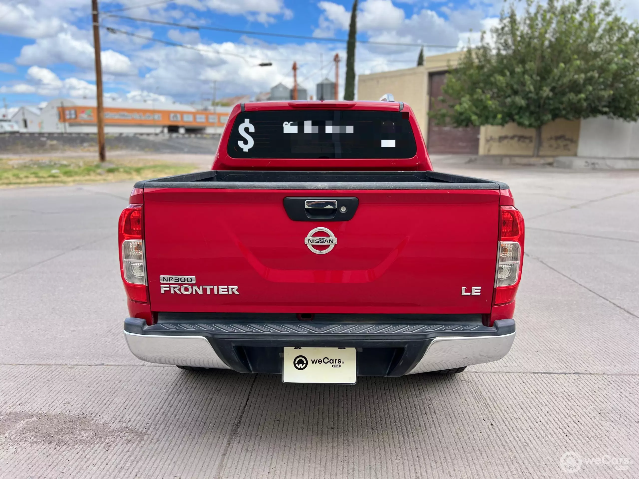 Nissan NP 300 Frontier Pick-Up