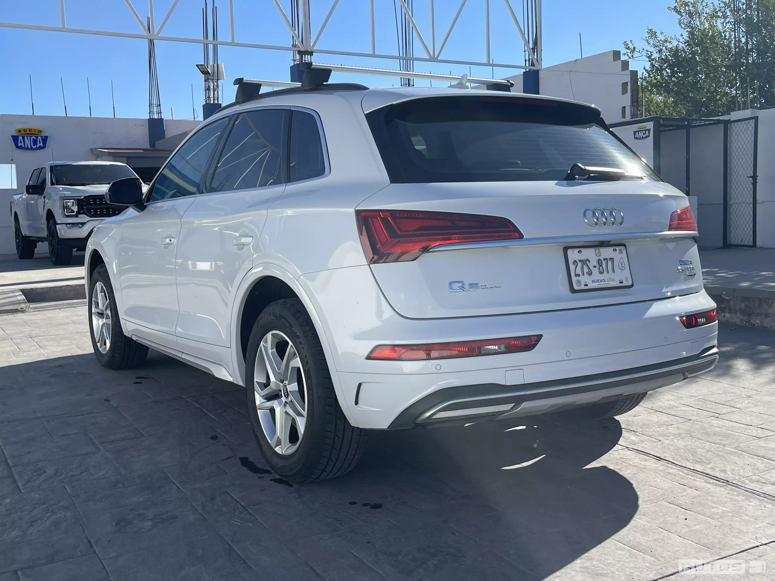 Audi Q5 Quattro VUD