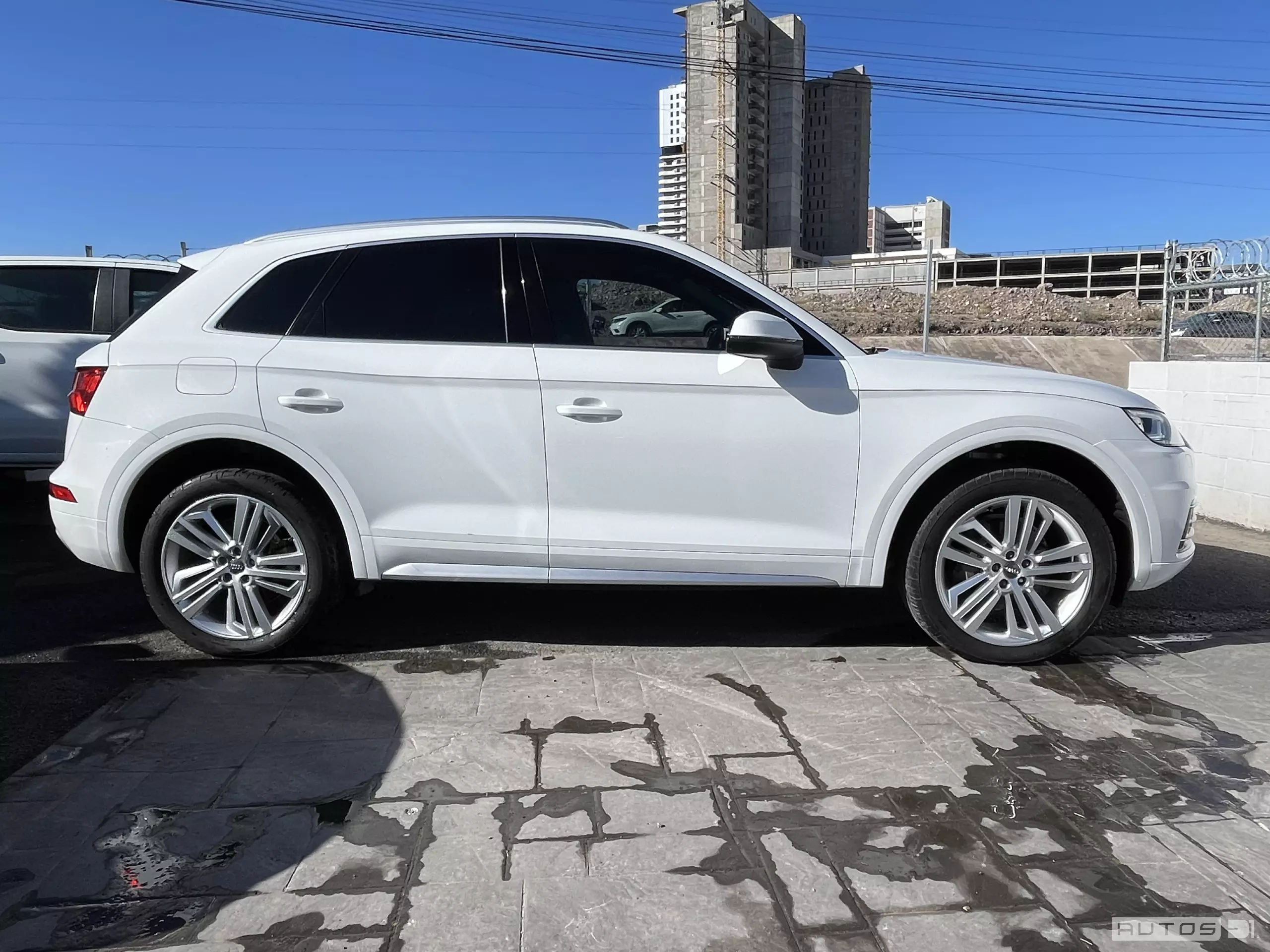 Audi Q5 Quattro VUD