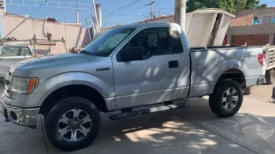 Ford Lobo Pick-Up 2013