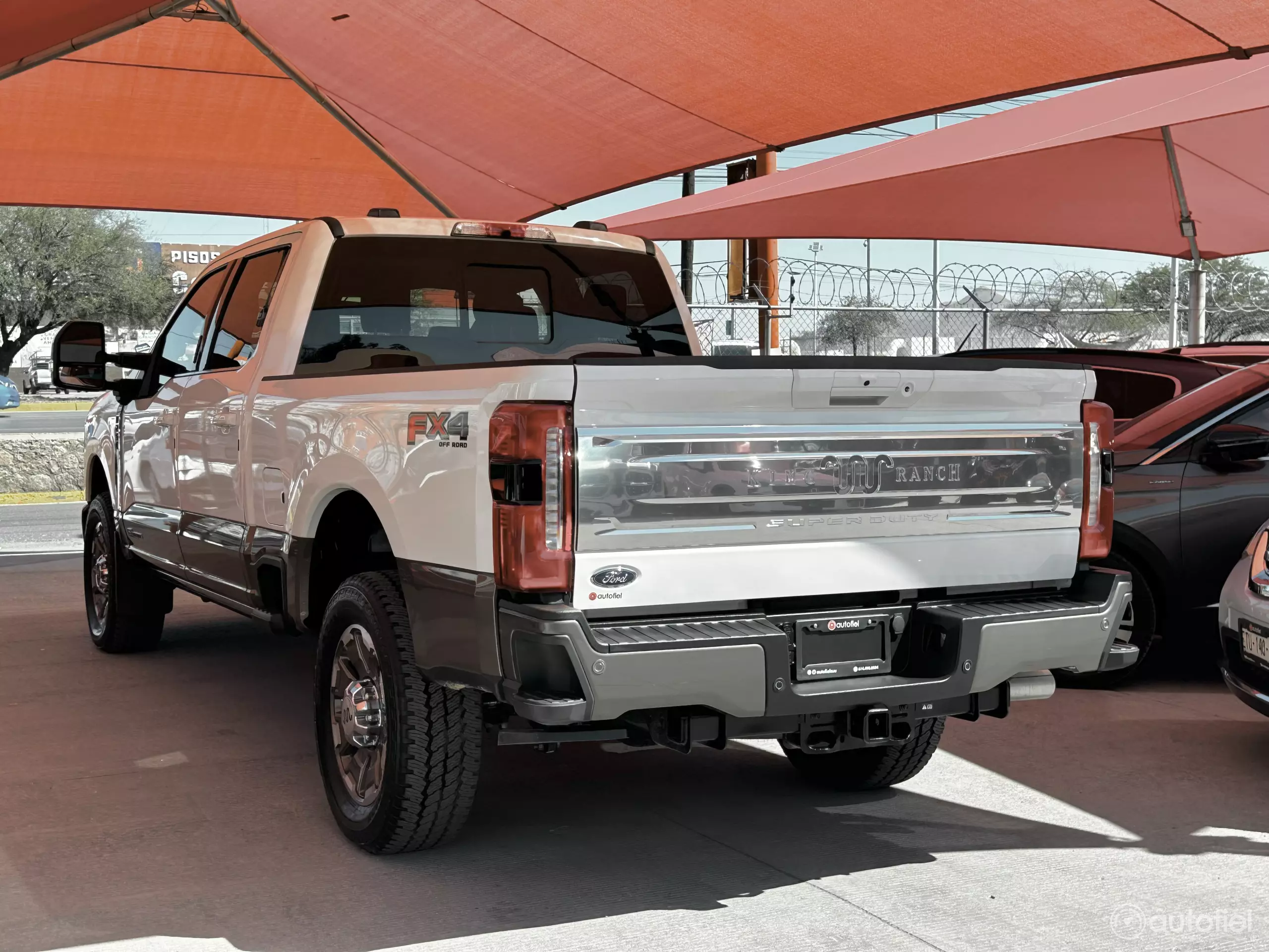 Ford F250 Pick-Up