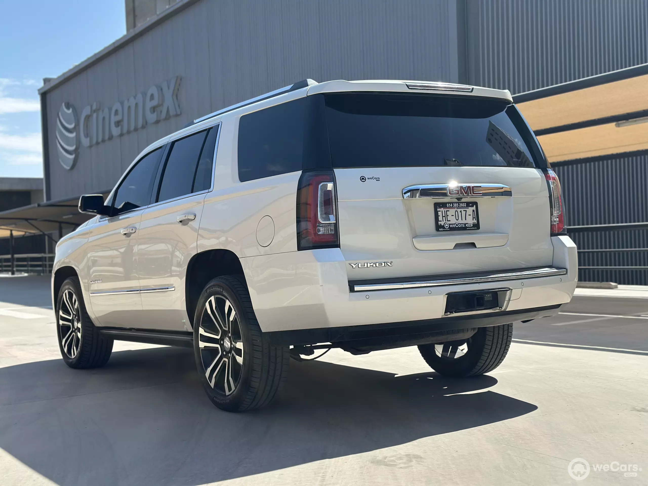 GMC Yukon VUD