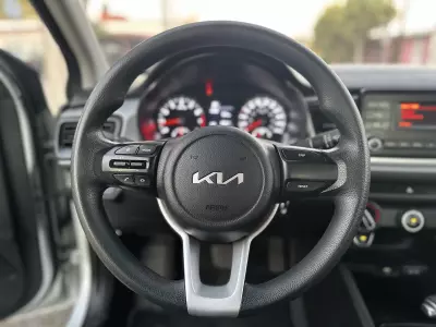 Kia Rio 2023