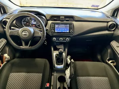 Nissan Versa 2024