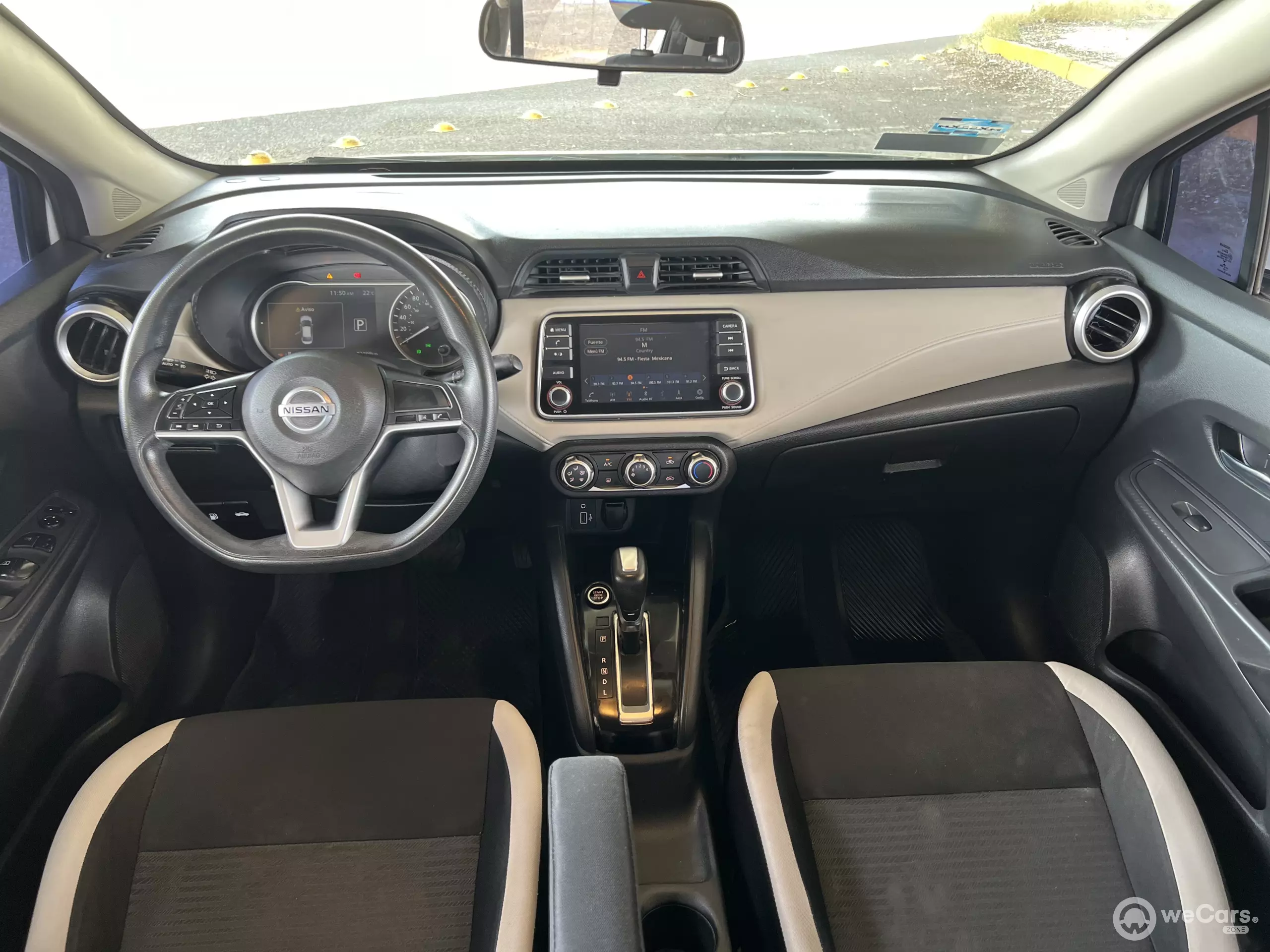 Nissan Versa