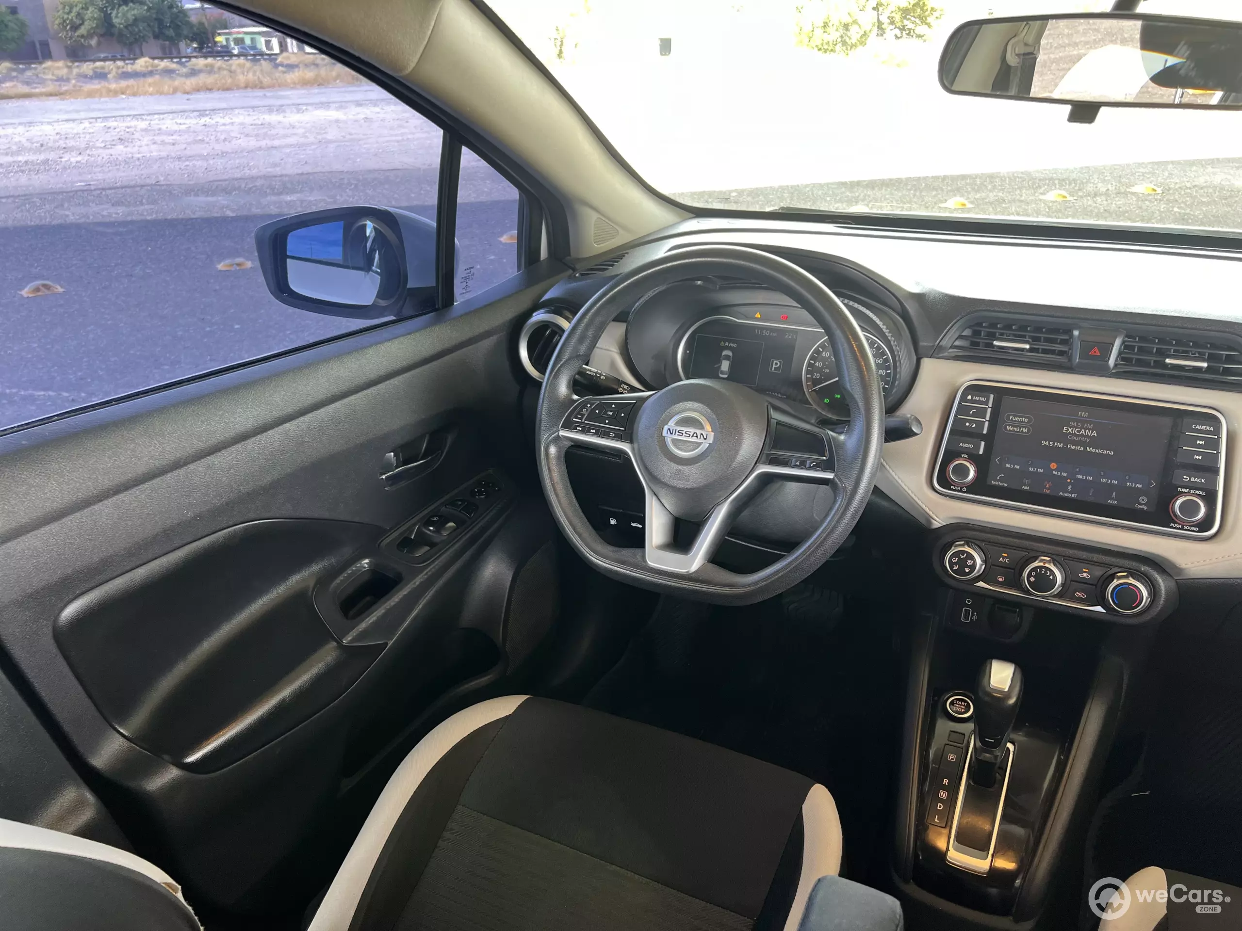 Nissan Versa