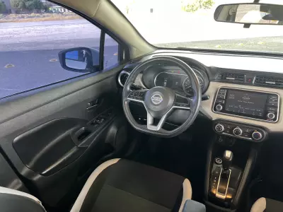 Nissan Versa 2020