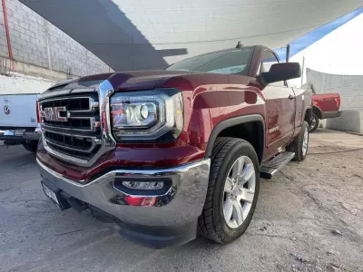 GMC Sierra Pick-Up 4x4 2017