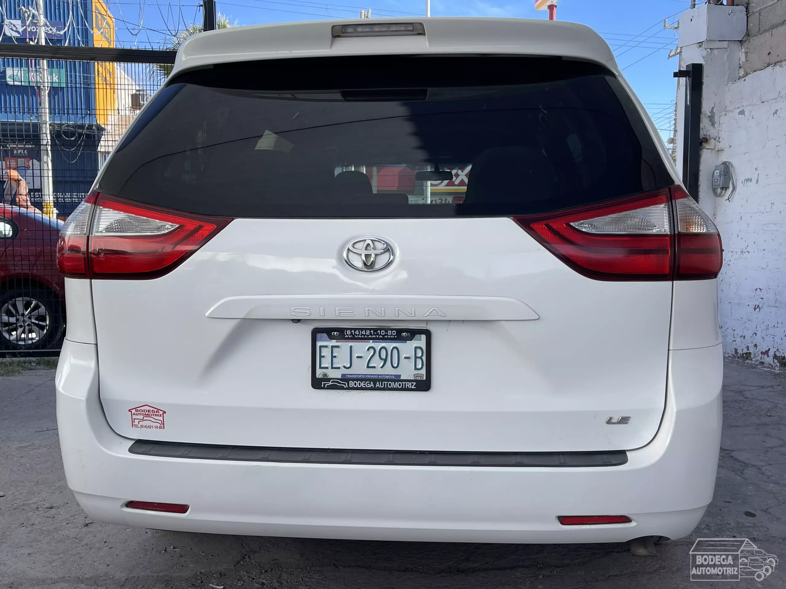 Toyota Sienna Minivan