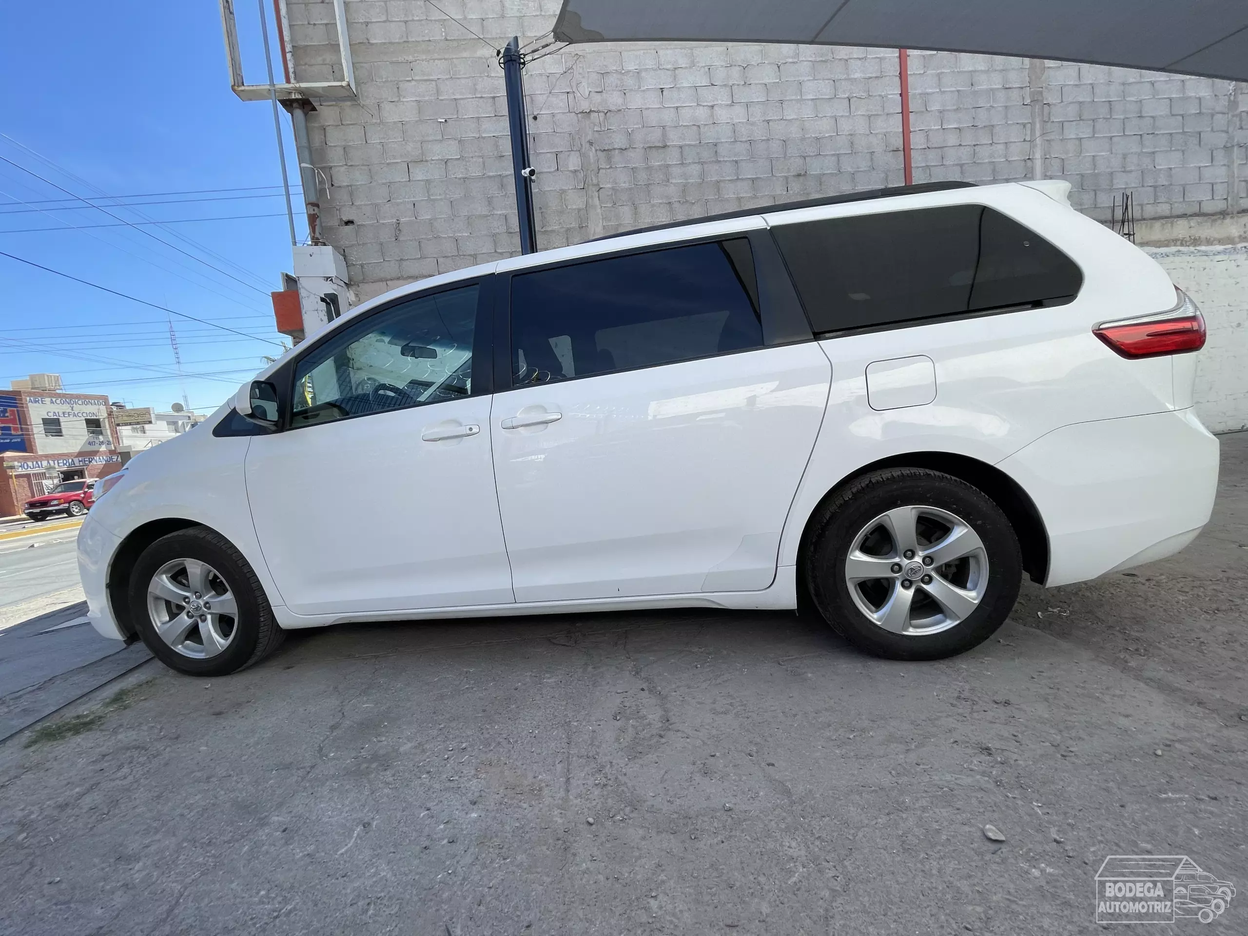 Toyota Sienna Minivan