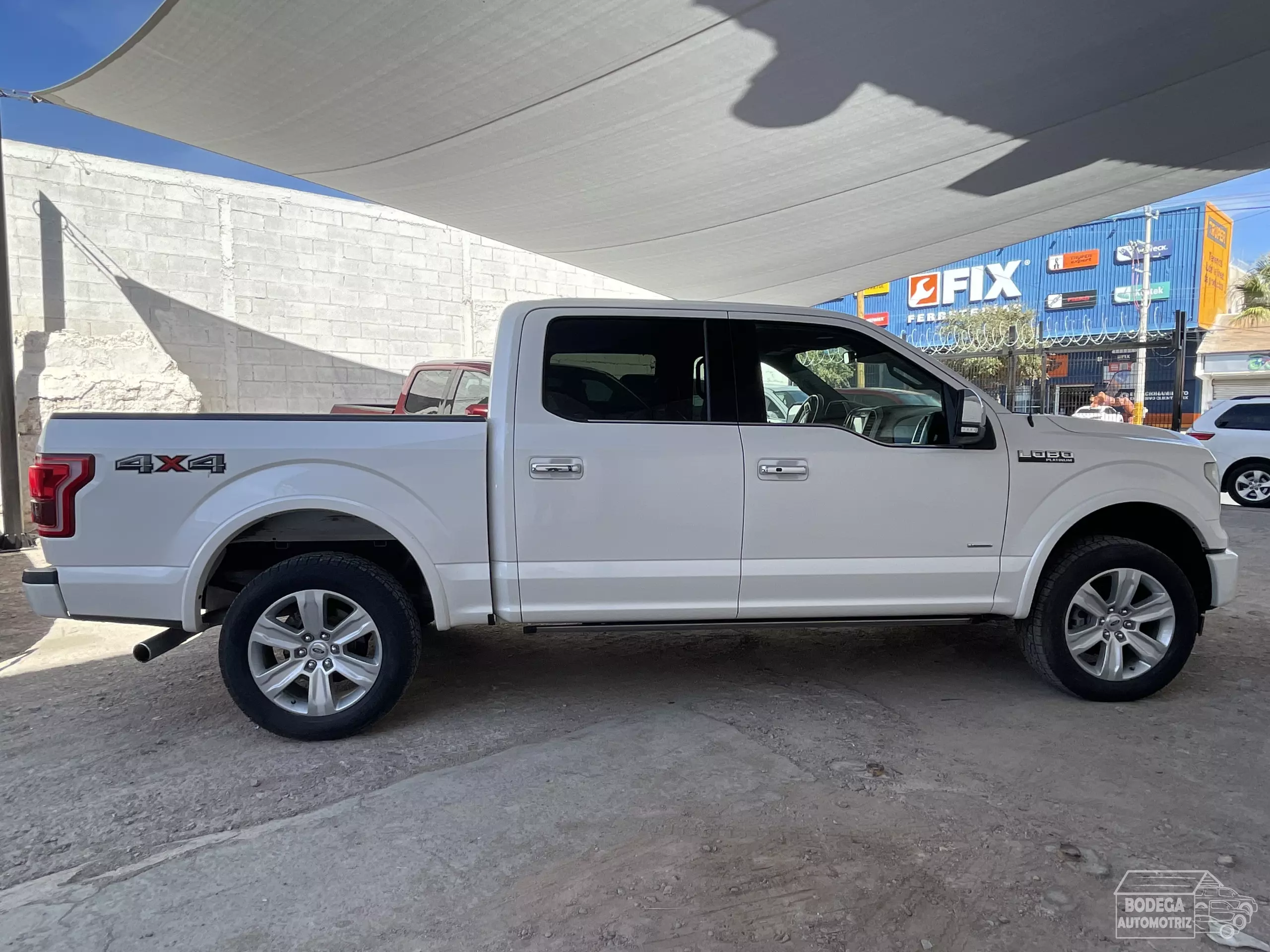 Ford Lobo Pick-Up