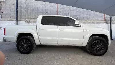 Volkswagen Amarok Pick-Up 2016