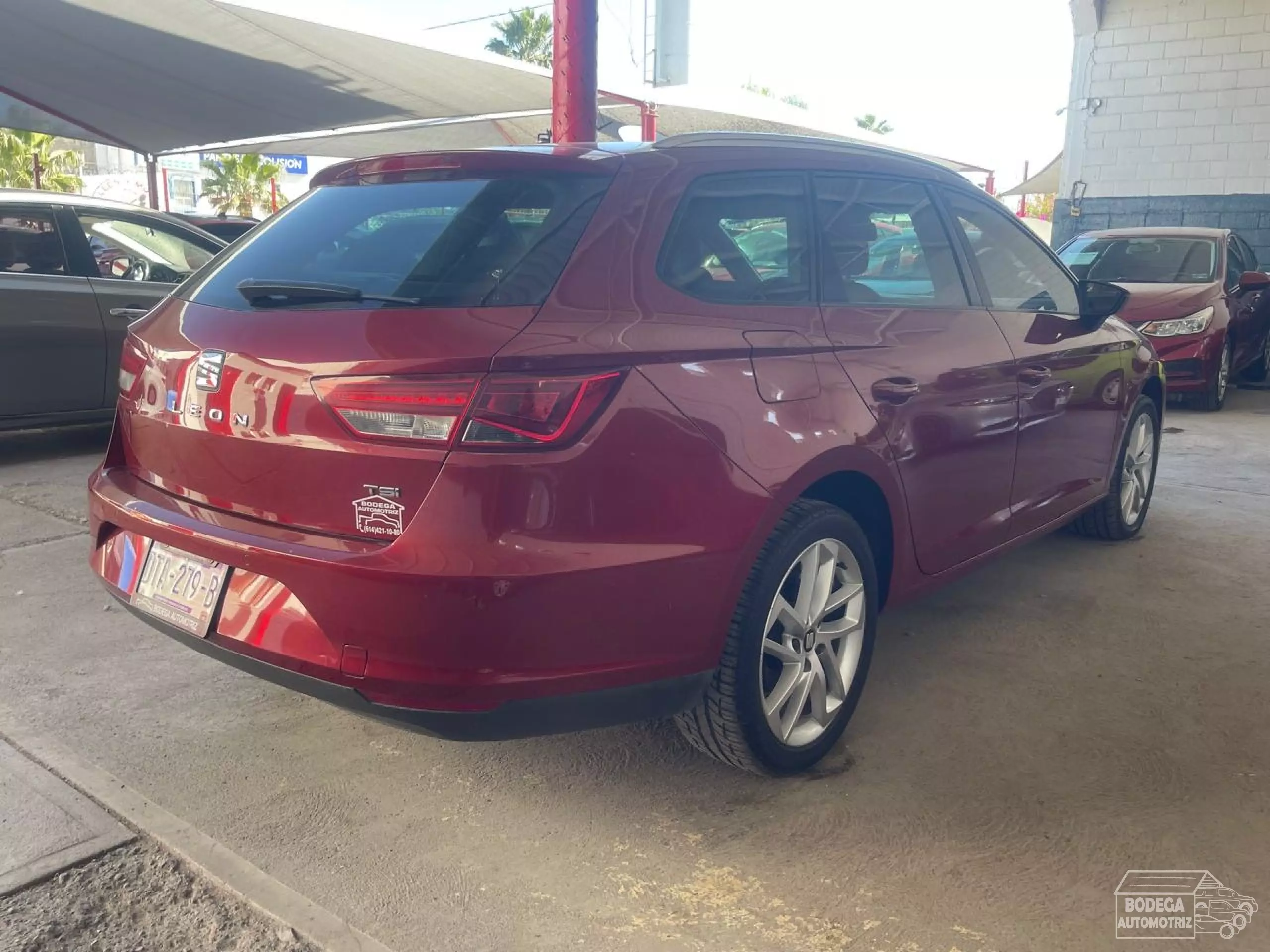 SEAT León