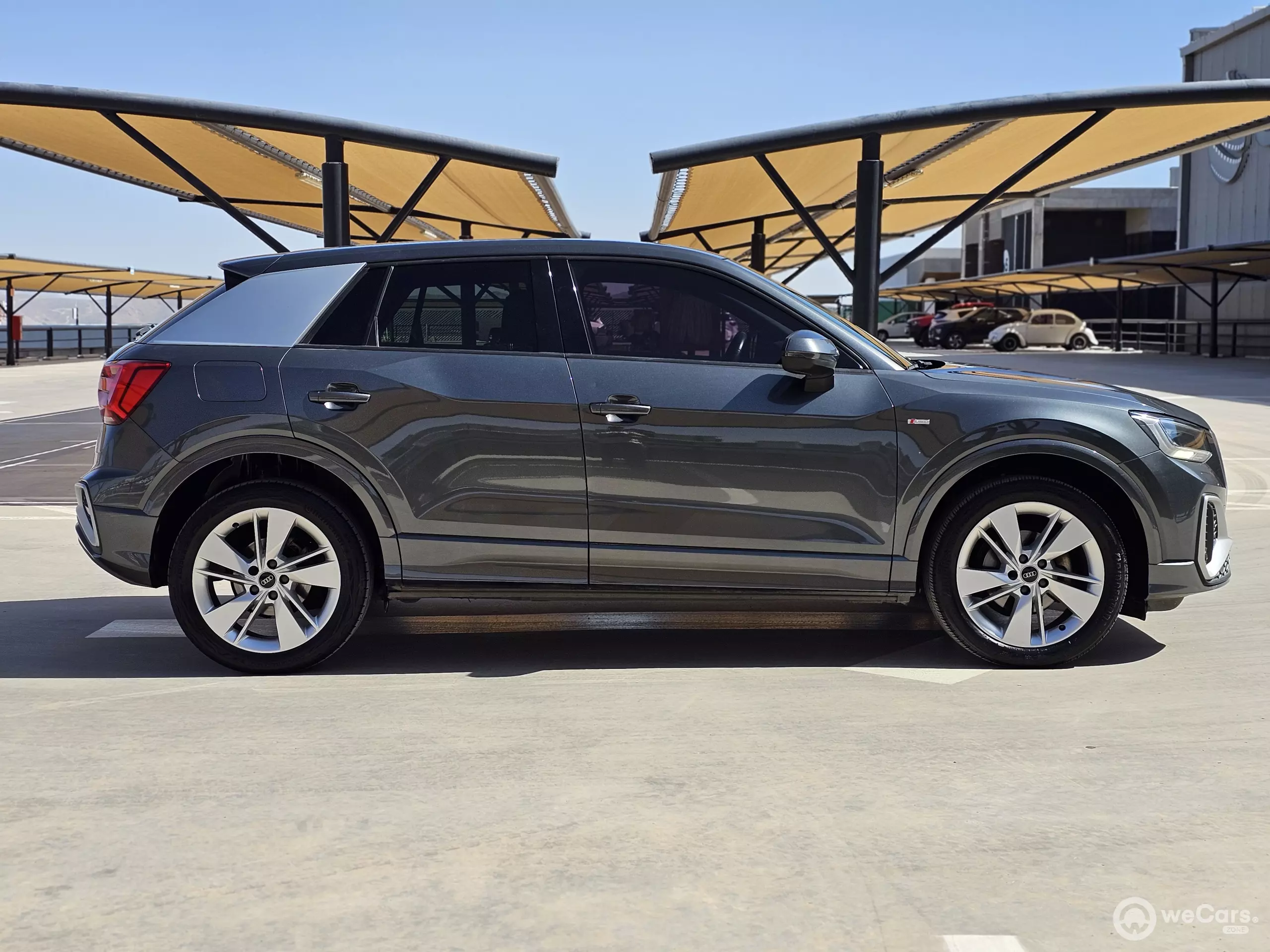 Audi Q2 VUD