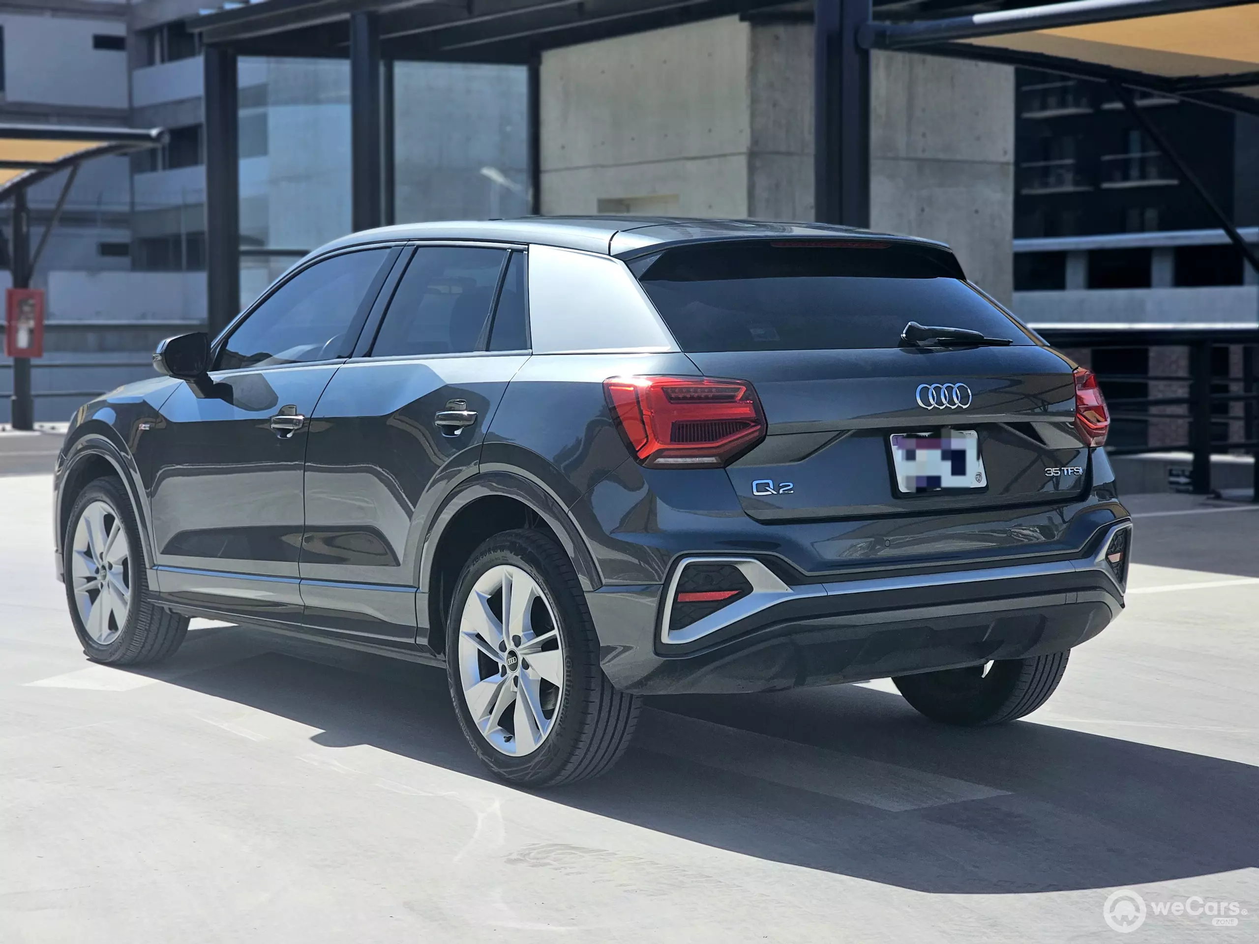 Audi Q2 VUD