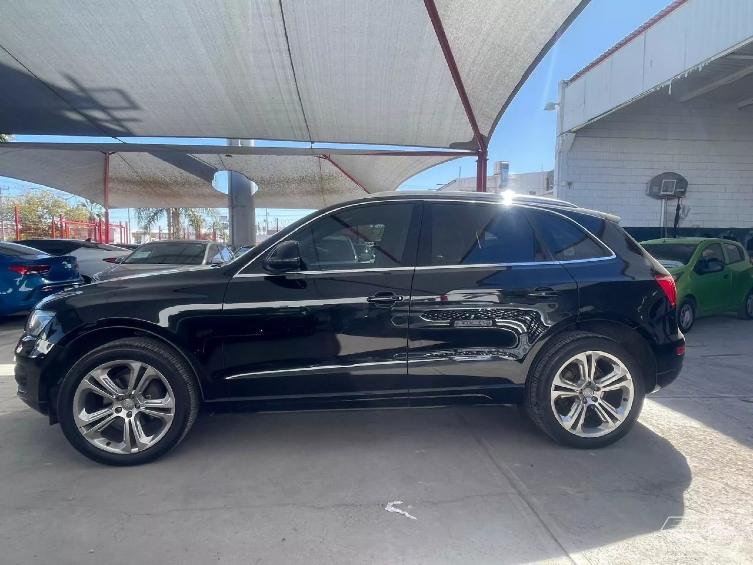 Audi Q5 VUD