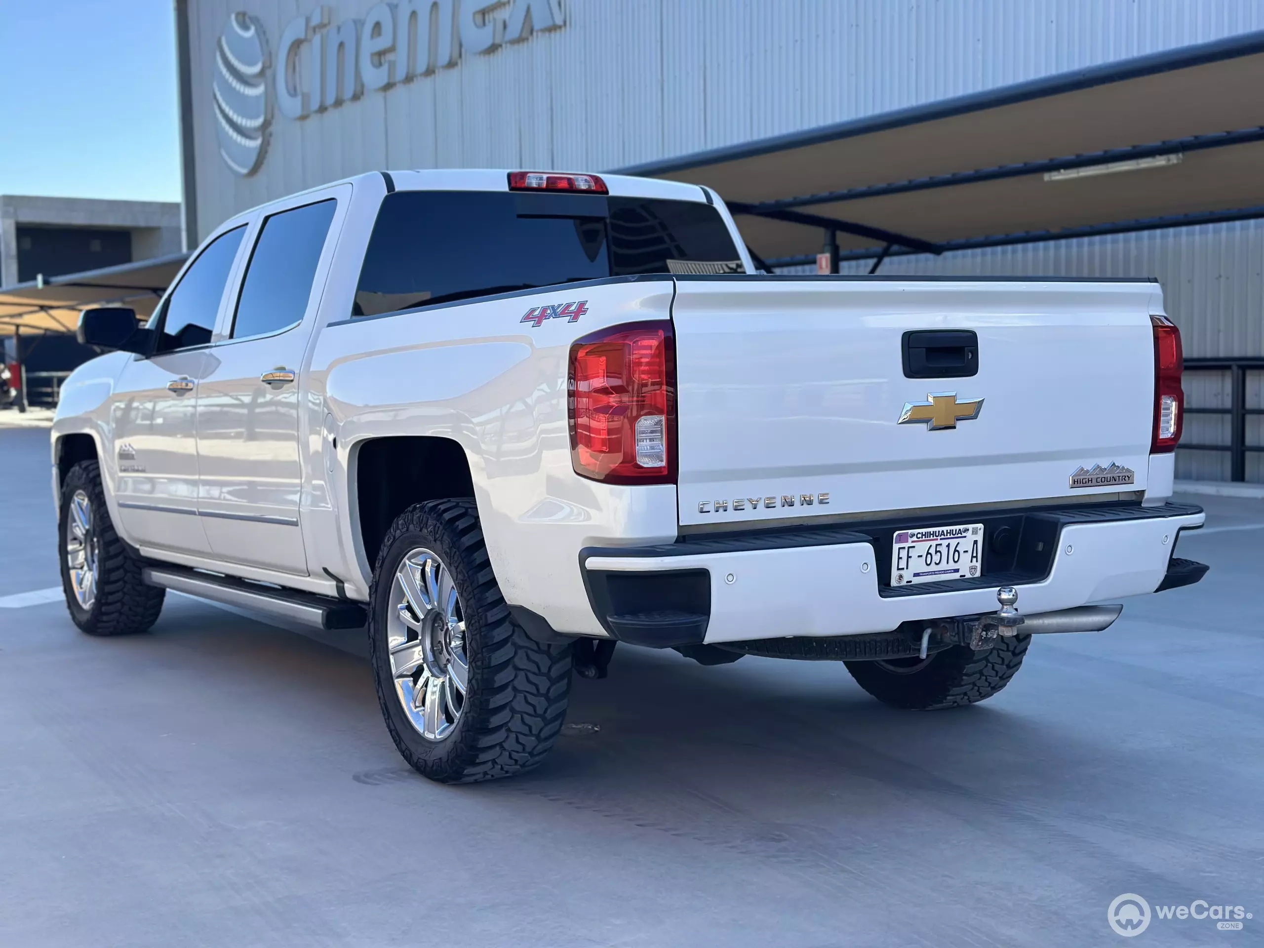 Chevrolet Silverado 2500 y Cheyenne Pick-Up