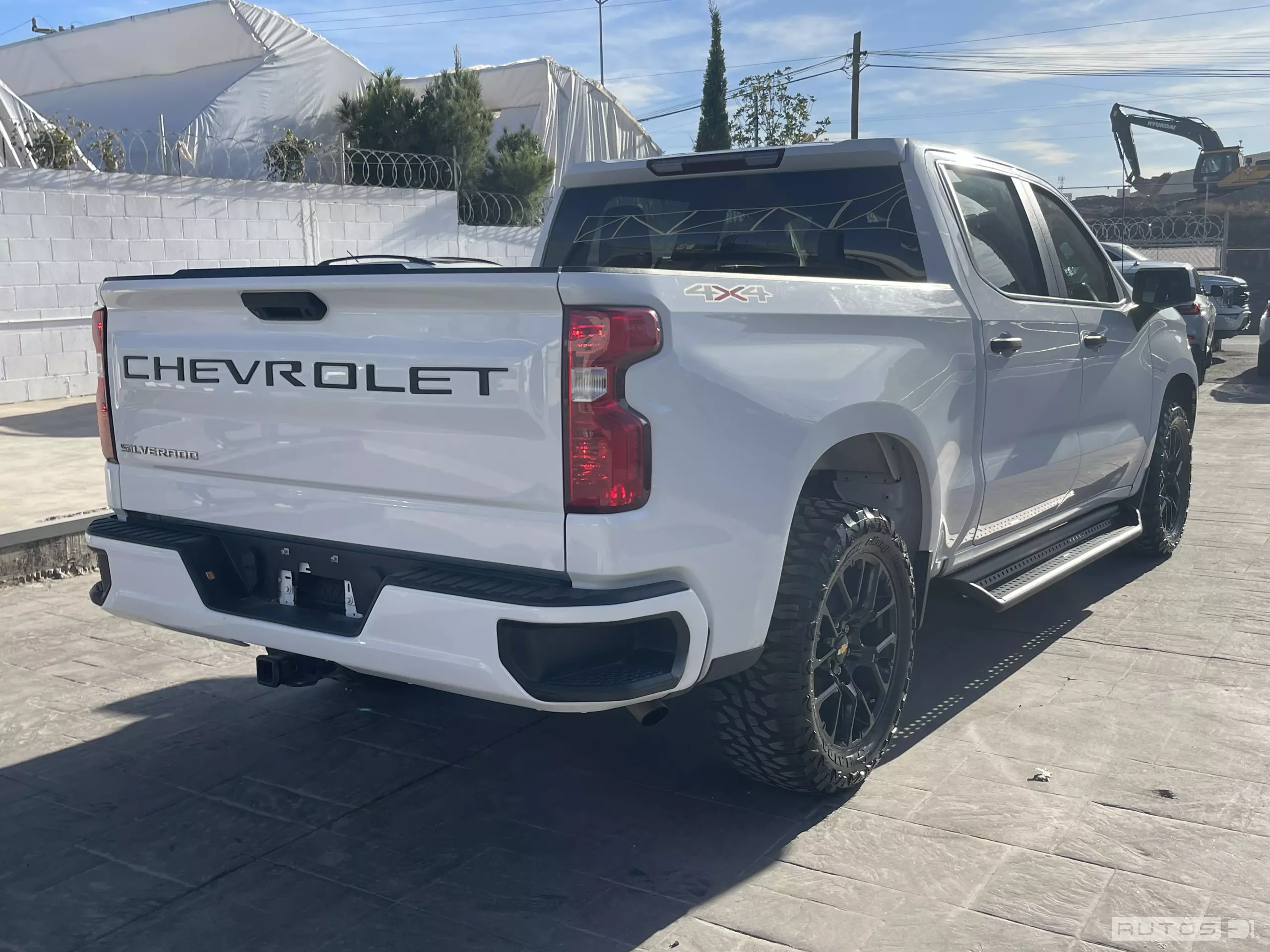 Chevrolet Silverado Pick-Up